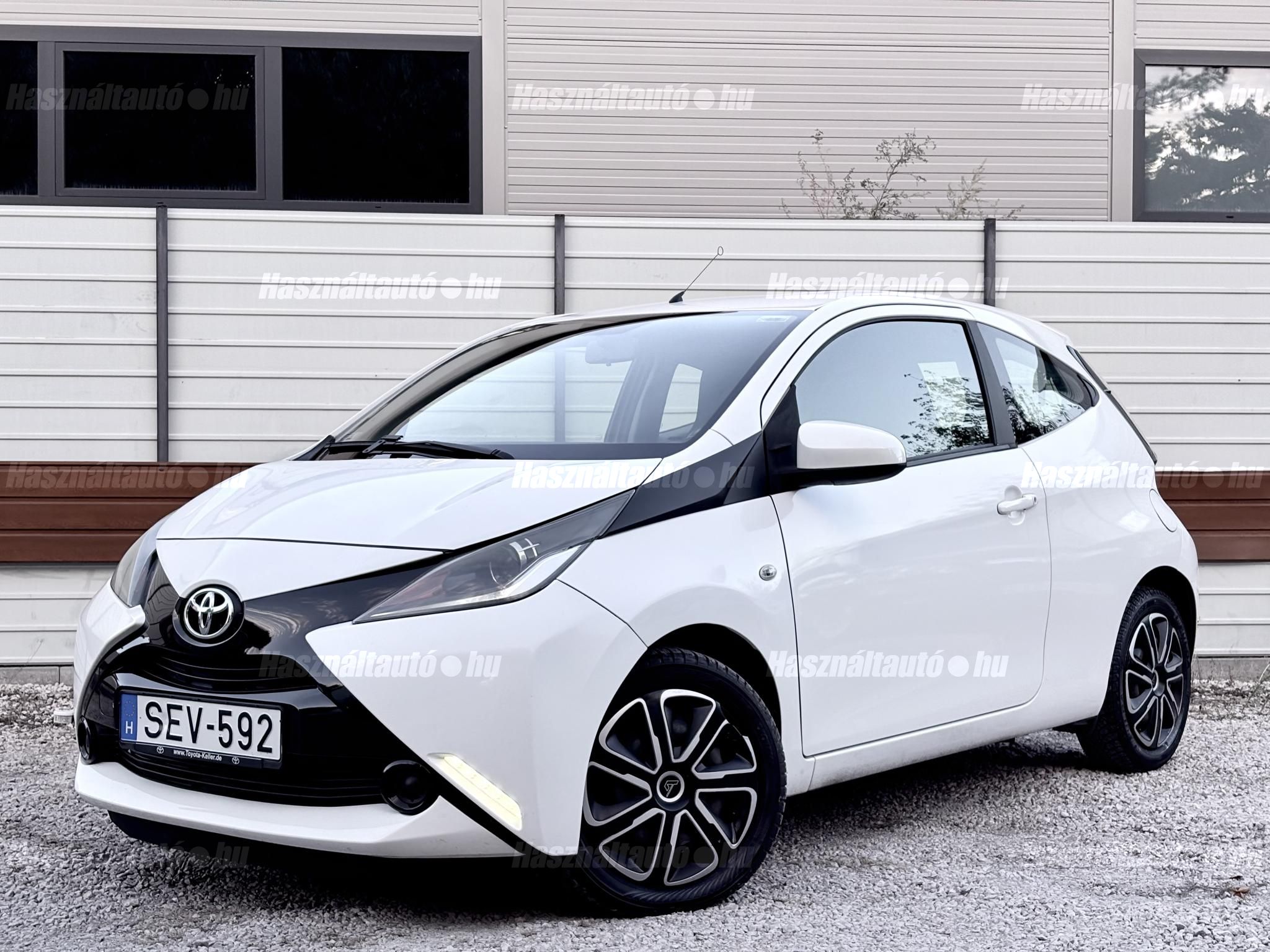TOYOTA AYGO 2015/1 - 1