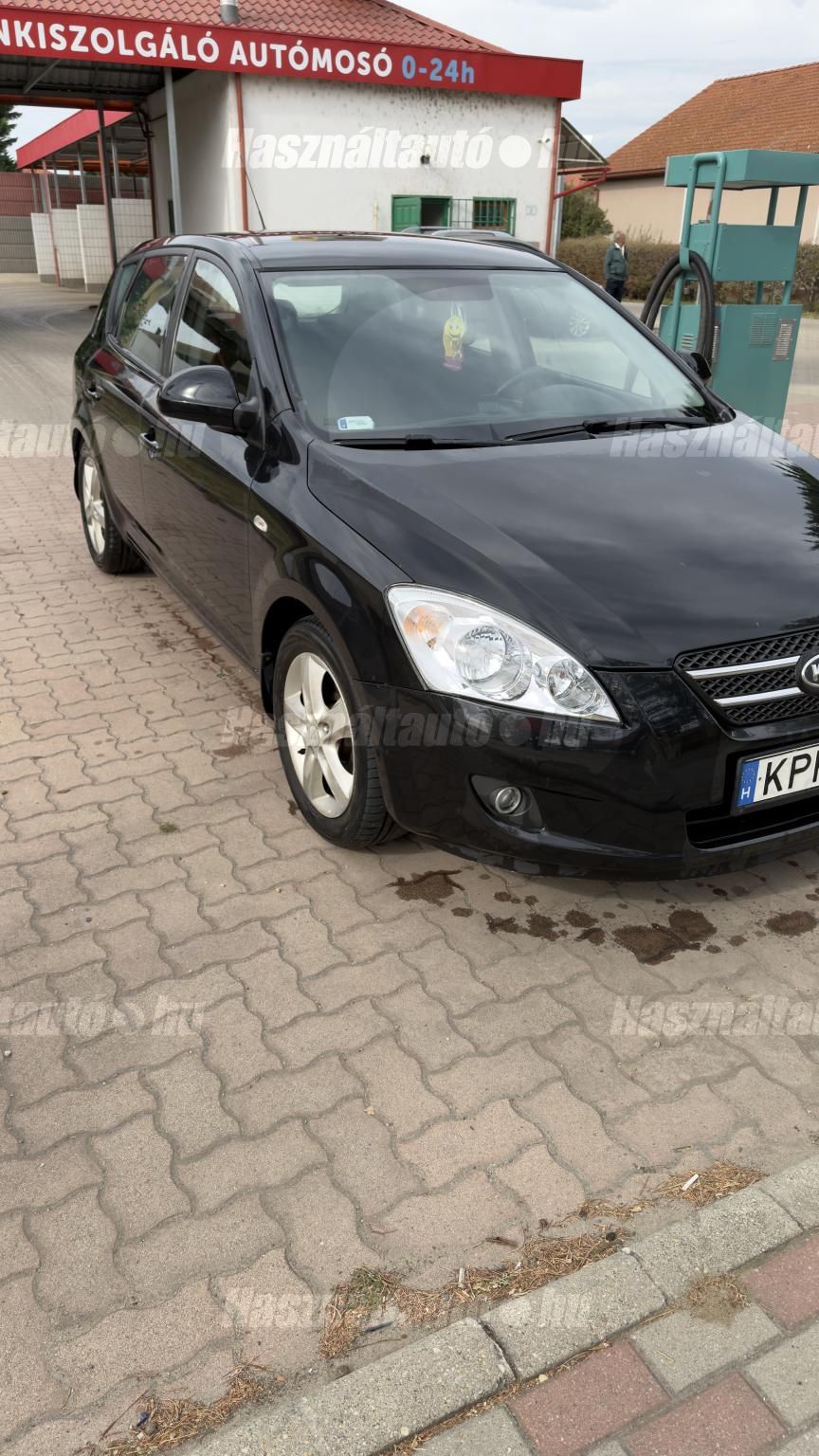 KIA CEE'D 2007/5 - 1
