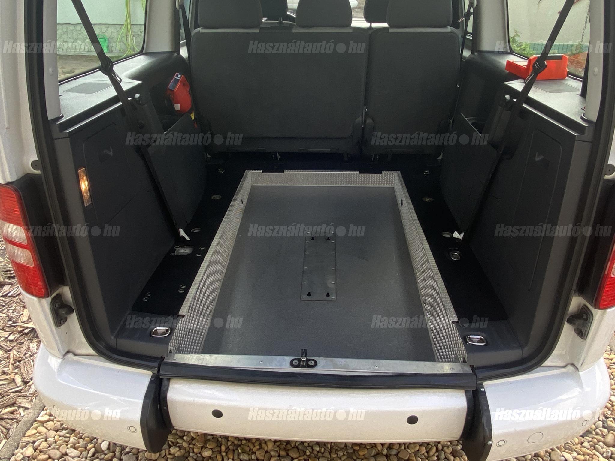 VOLKSWAGEN CADDY MAXI 2014/5 - 1