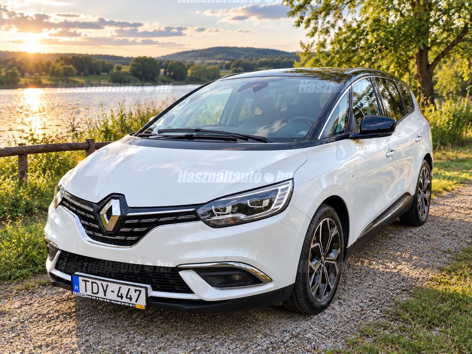 RENAULT GRAND SCENIC 2022/3 - 1
