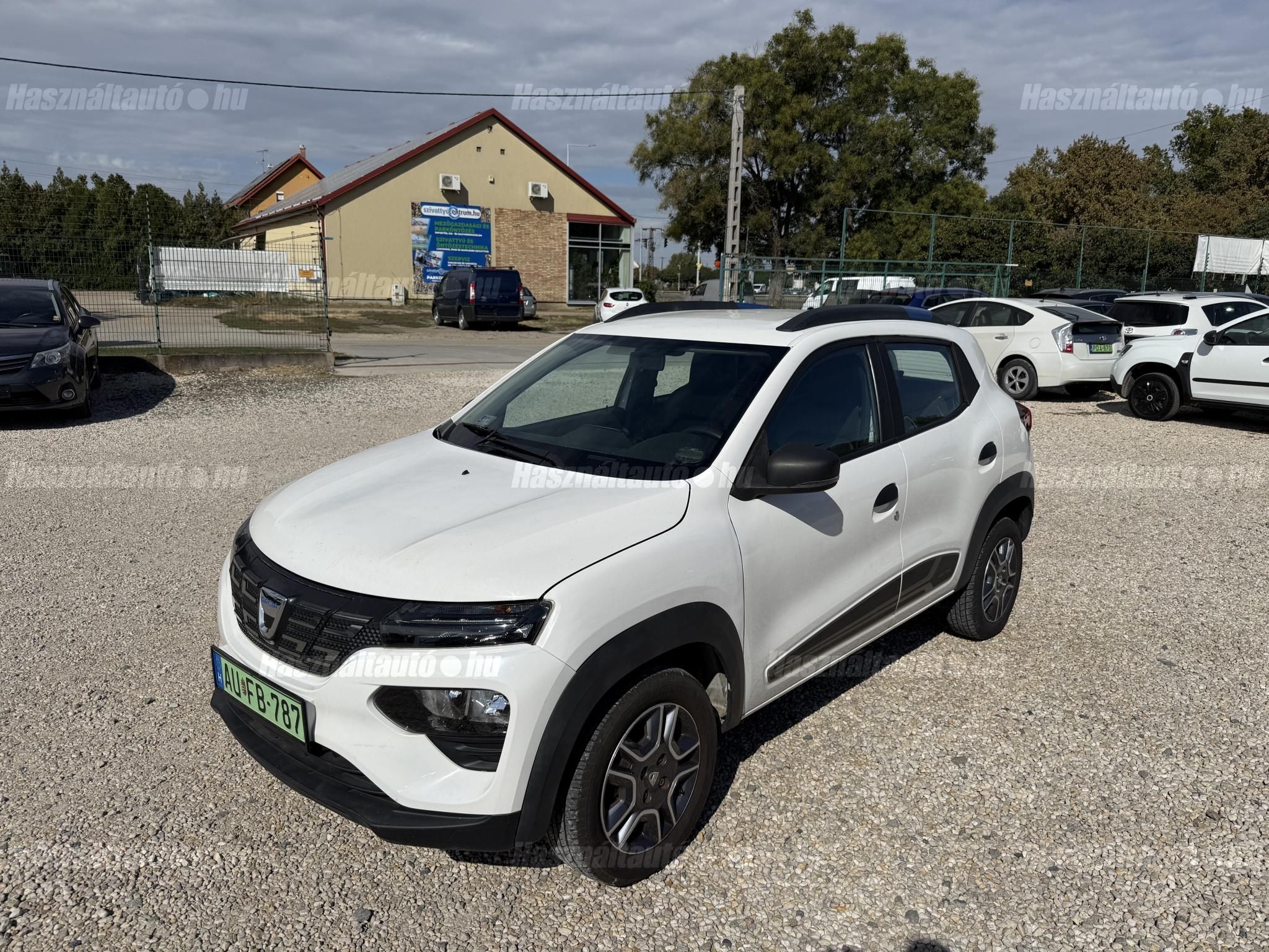 DACIA SPRING 2021 - 1