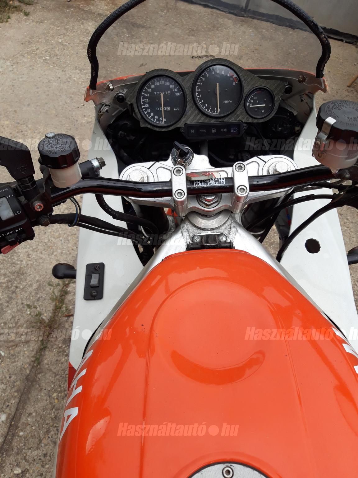 YAMAHA YZF 750 R 1994 - 1