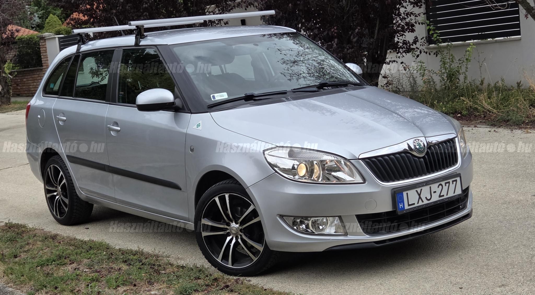 SKODA FABIA 2011 - 1