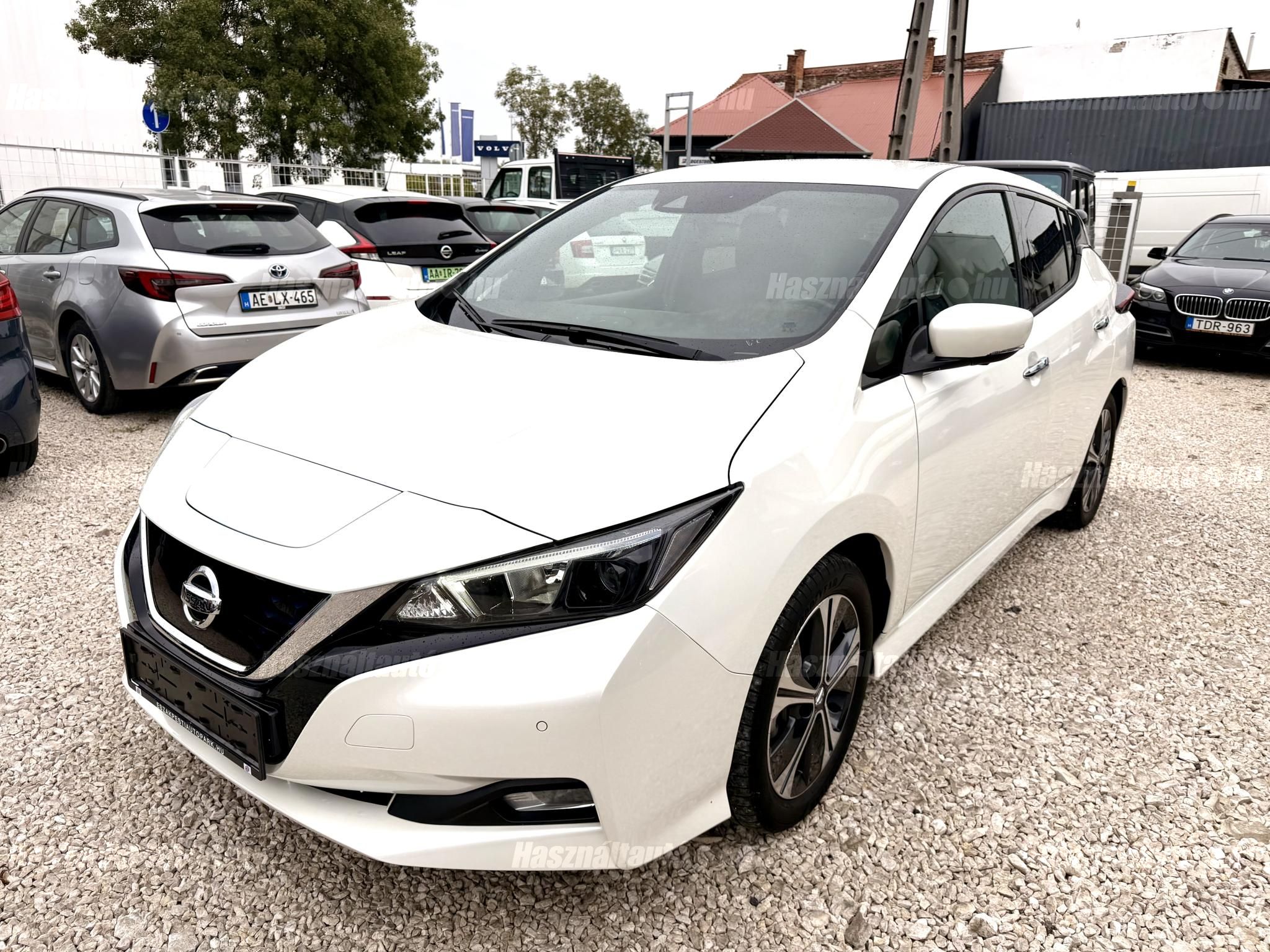 NISSAN LEAF 2021/6 - 1