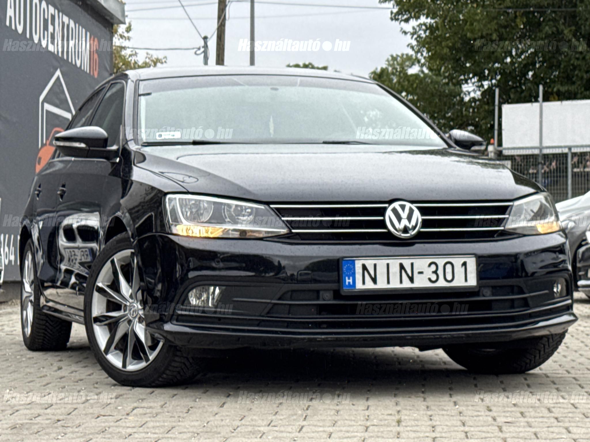 VOLKSWAGEN JETTA 2015/10 - 1