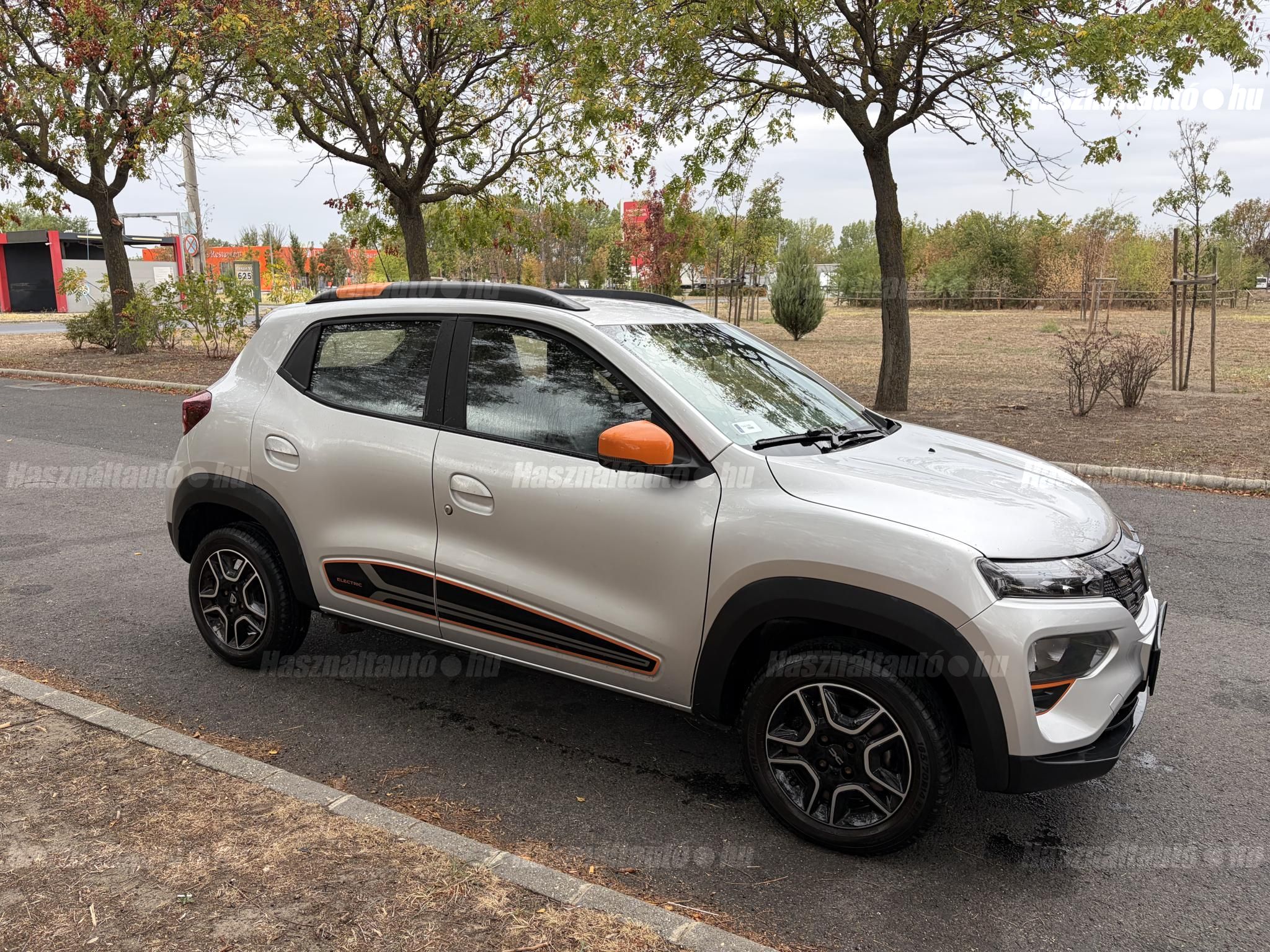 DACIA SPRING 2021/12 - 1