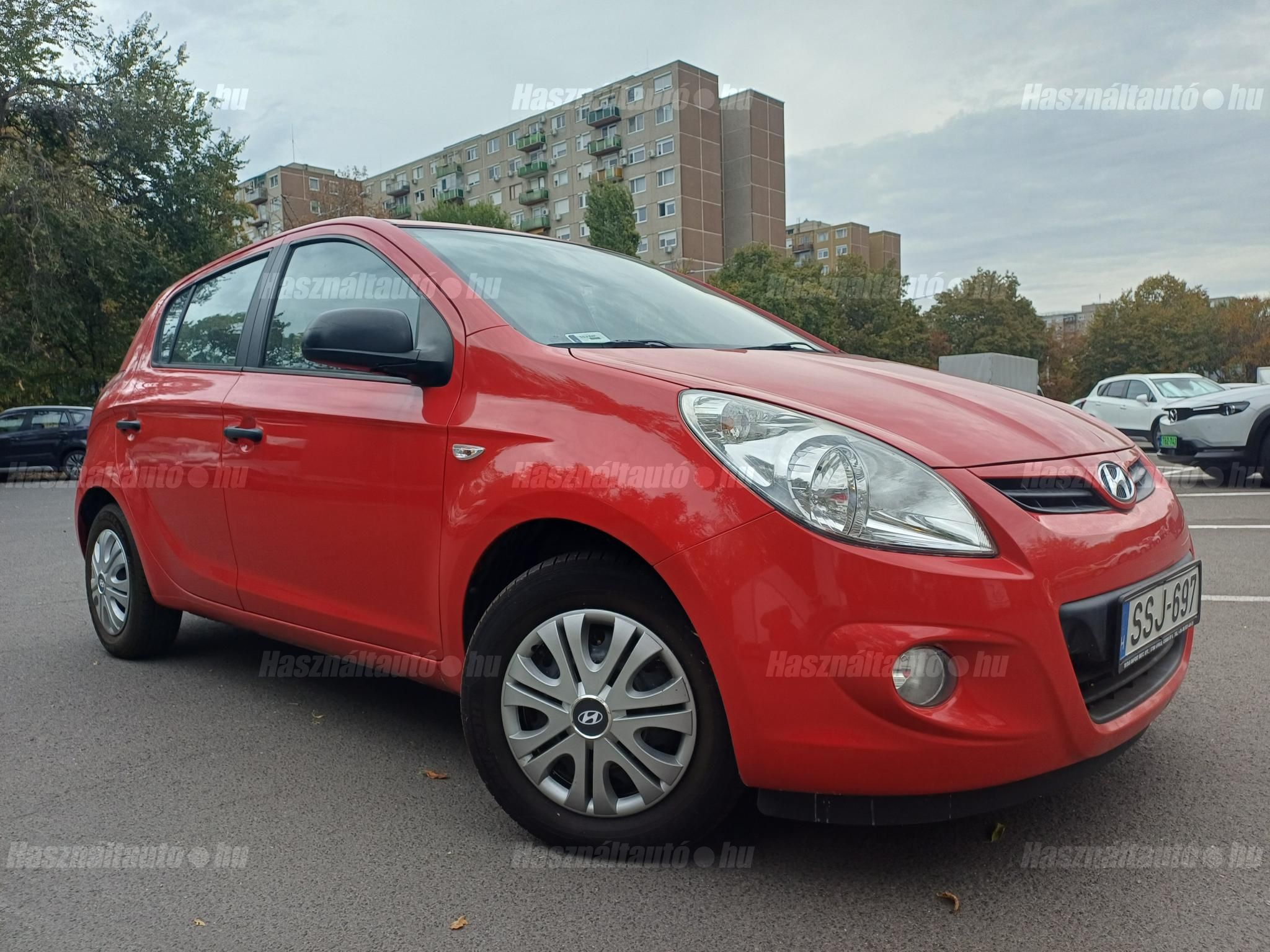 HYUNDAI I20 2010/4 - 1