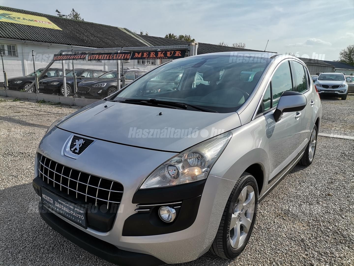 PEUGEOT 3008 2011 - 1