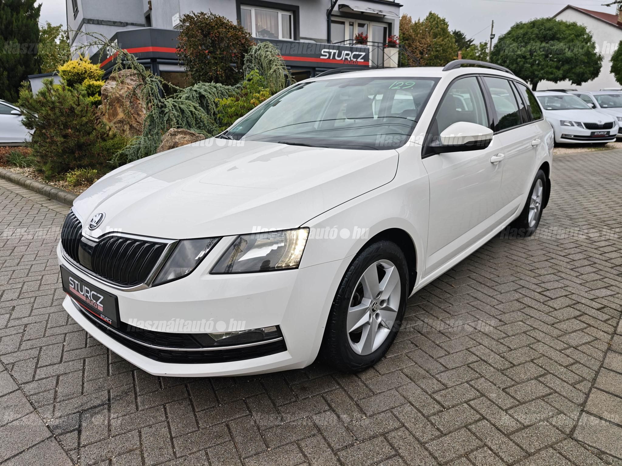 SKODA OCTAVIA 2018/10 - 1