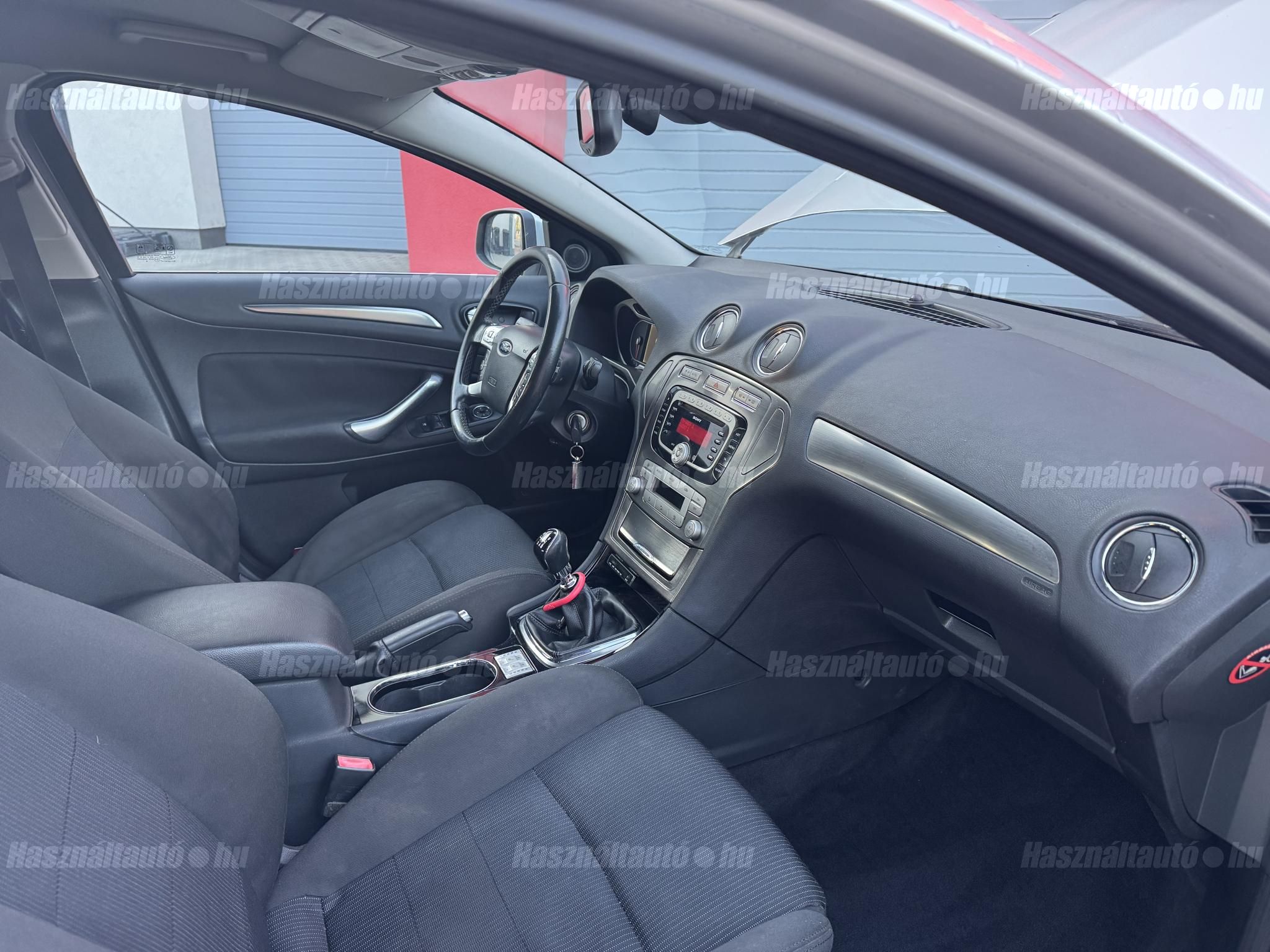 FORD MONDEO 2009/2 - 1