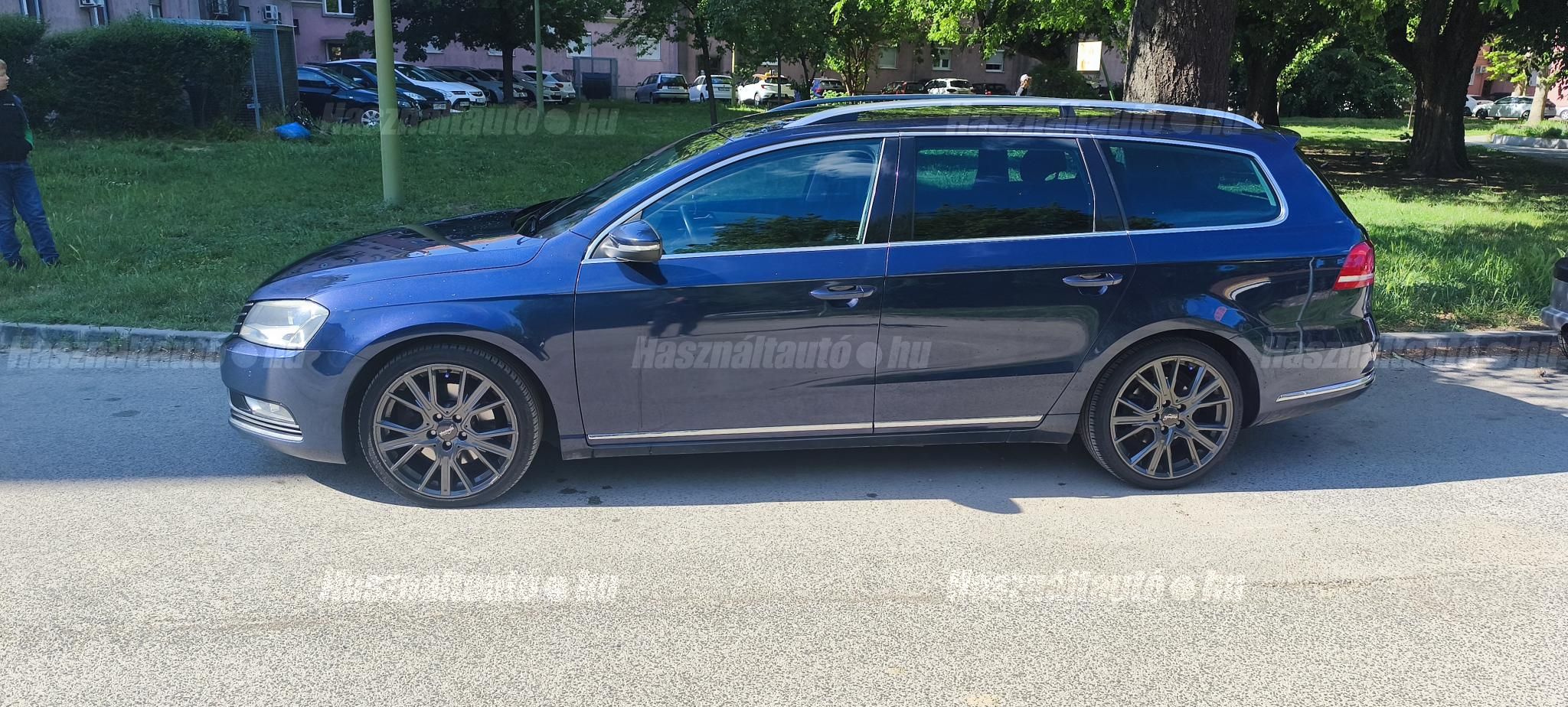 VOLKSWAGEN PASSAT 2011/1 - 1
