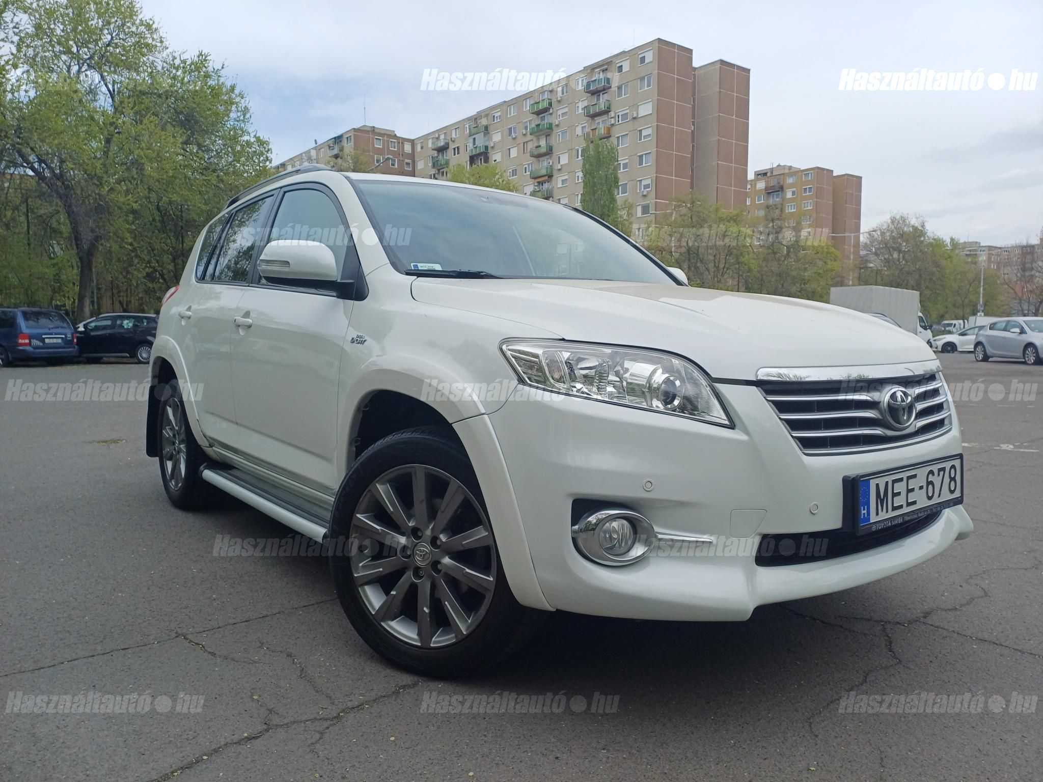 TOYOTA RAV 4 2012/10 - 1