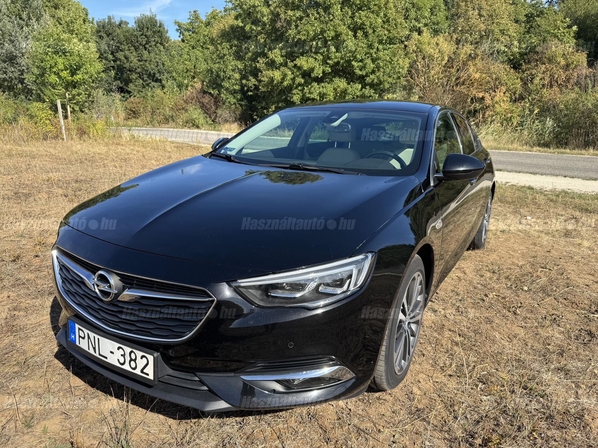 OPEL INSIGNIA 2017/12 - 1
