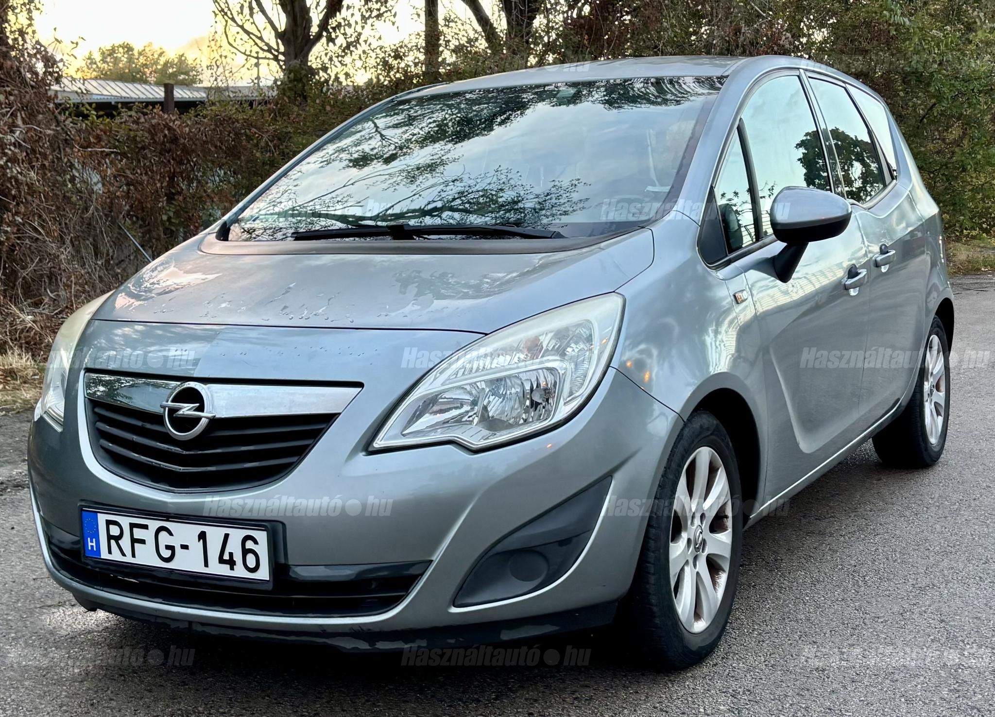OPEL MERIVA 2011/8 - 1