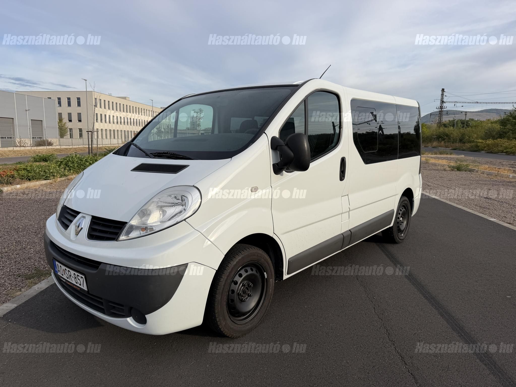 RENAULT TRAFIC 2007/11 - 1