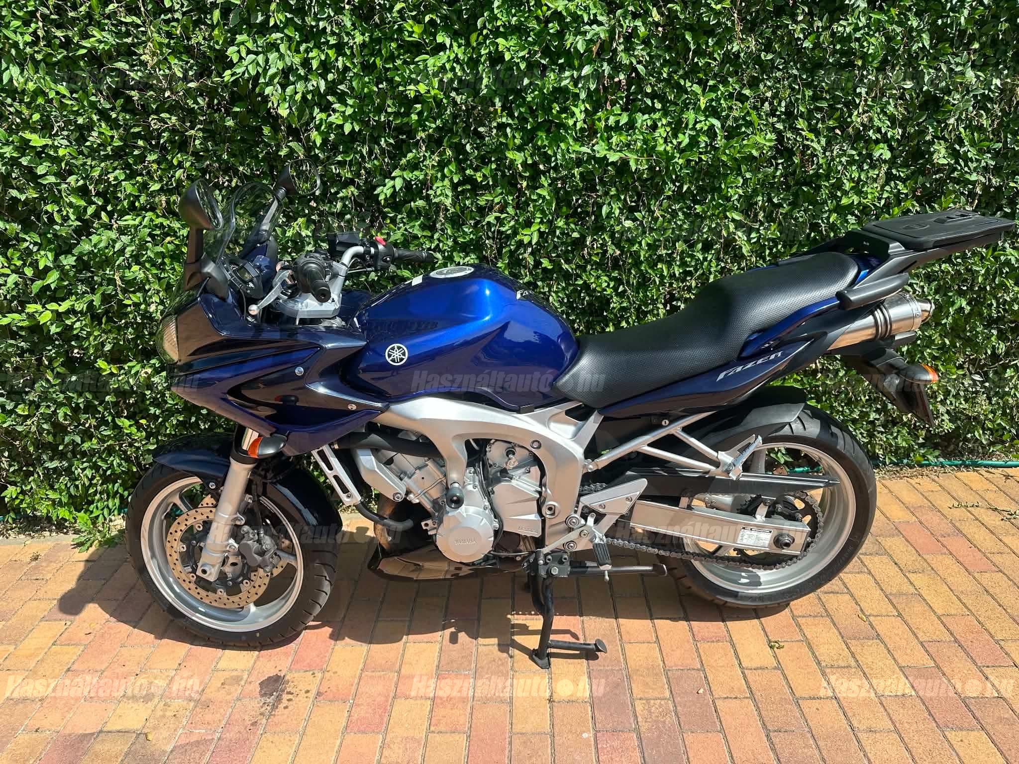 YAMAHA FZ6-S (FAZER) 2005/4 - 1
