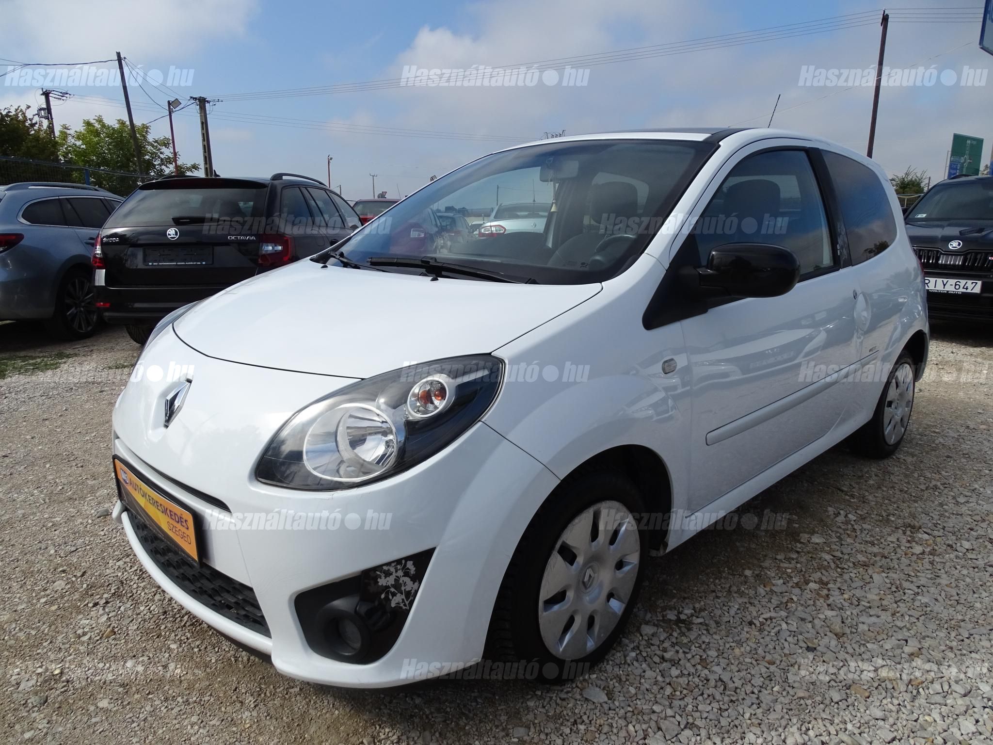 RENAULT TWINGO 2011/4 - 1