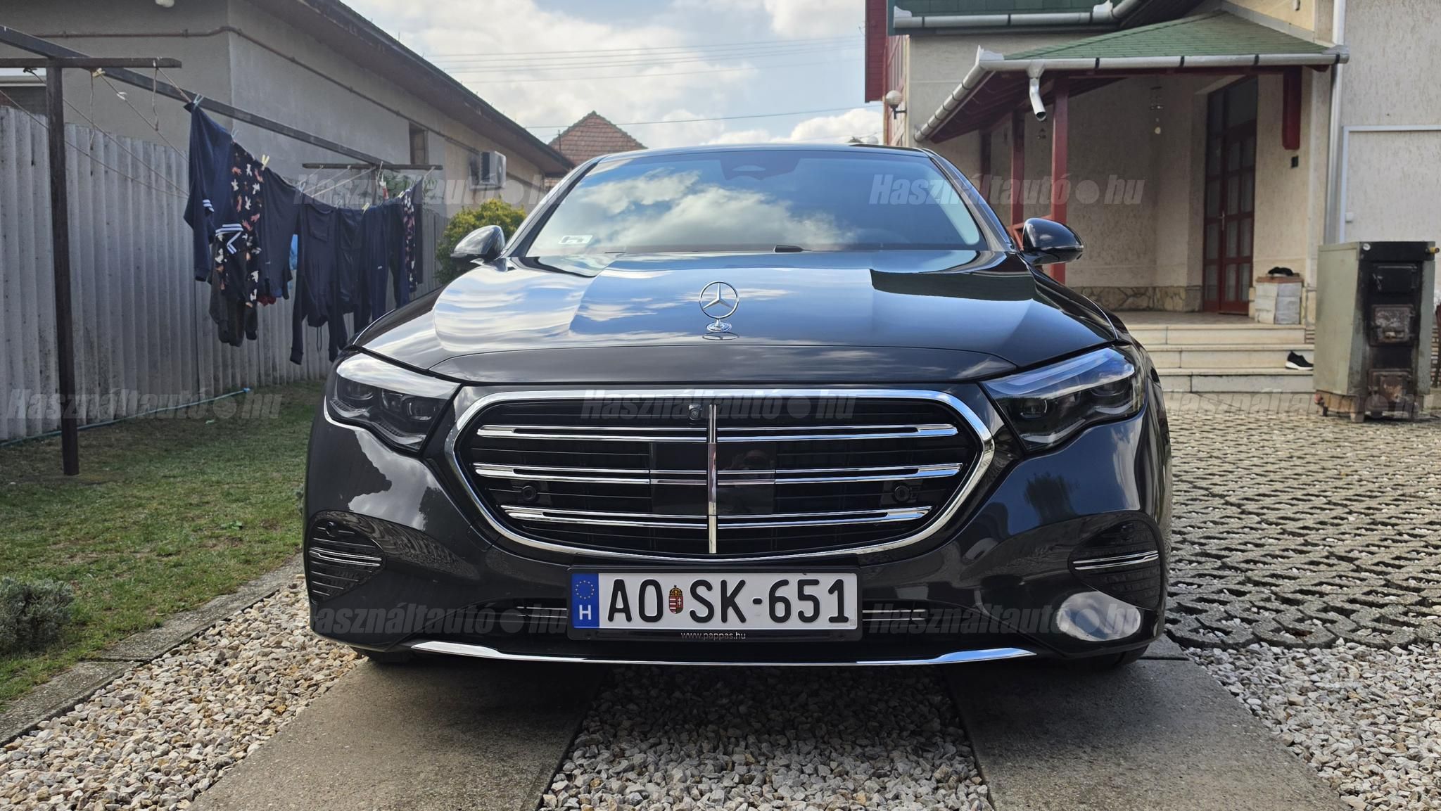 MERCEDES-BENZ E 200 2025 - 1