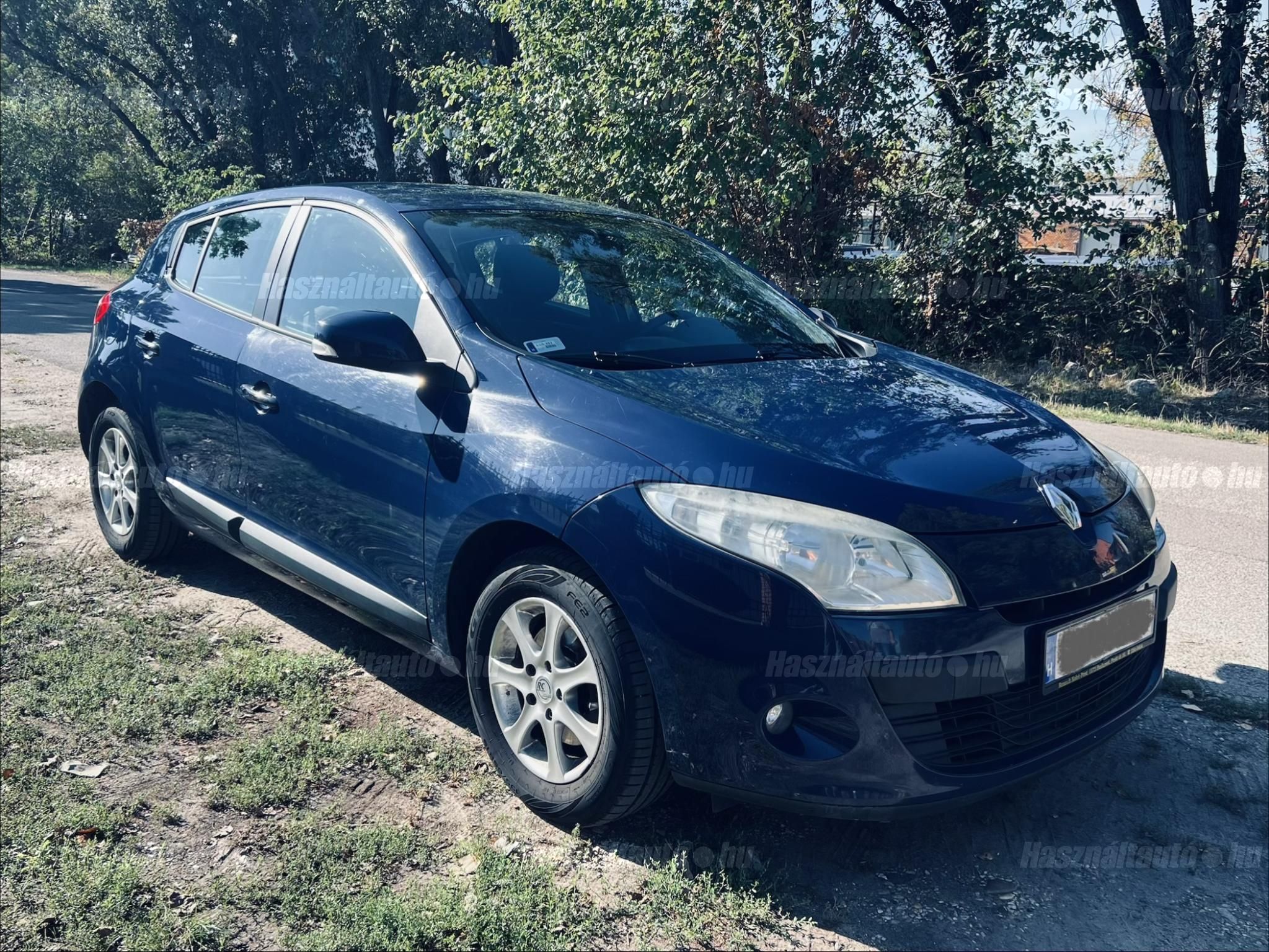 RENAULT MEGANE 2010/12 - 1