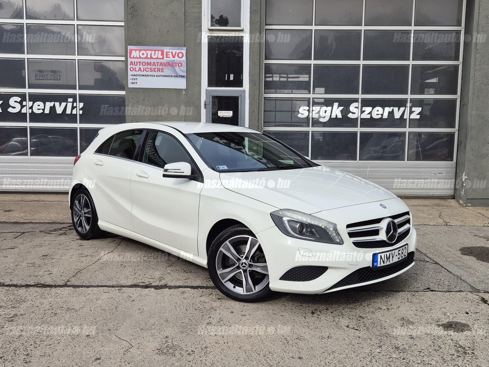 MERCEDES-BENZ A 220 2013/1 - 1