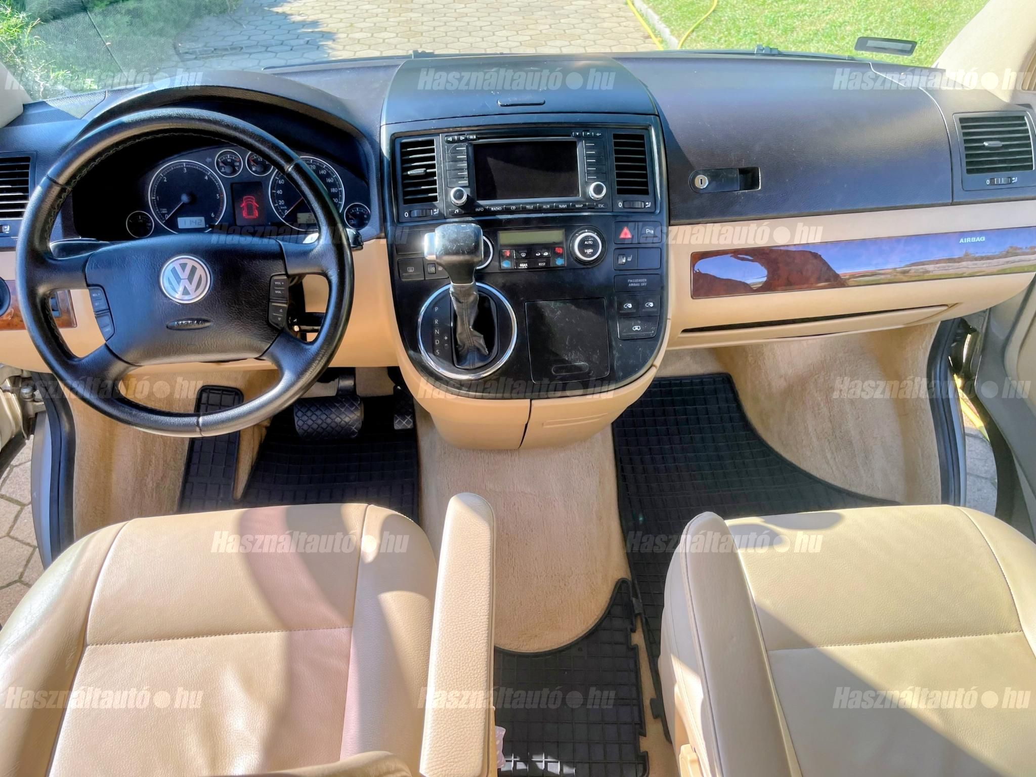 VOLKSWAGEN MULTIVAN 2006/1 - 1