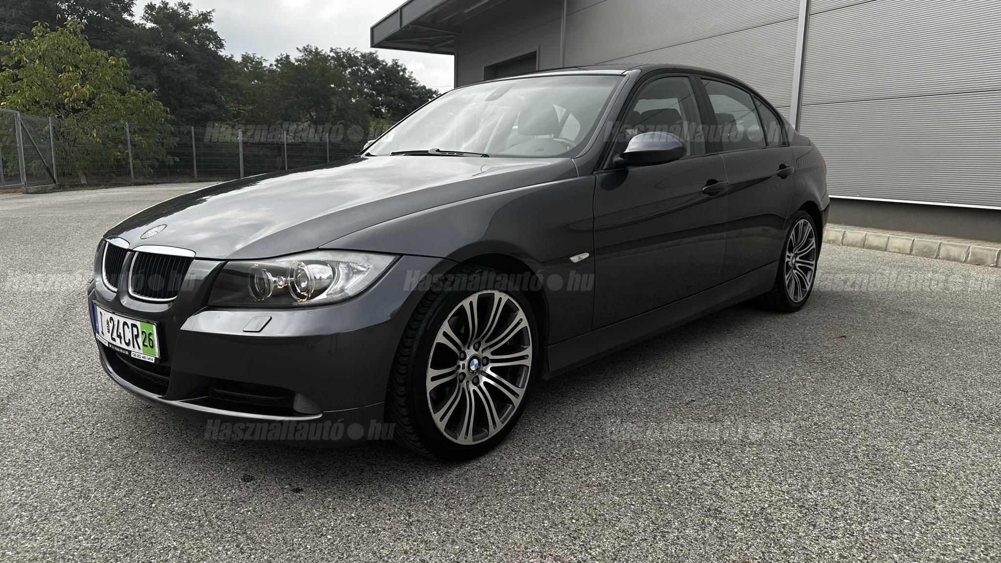 BMW 320 2005/7 - 1