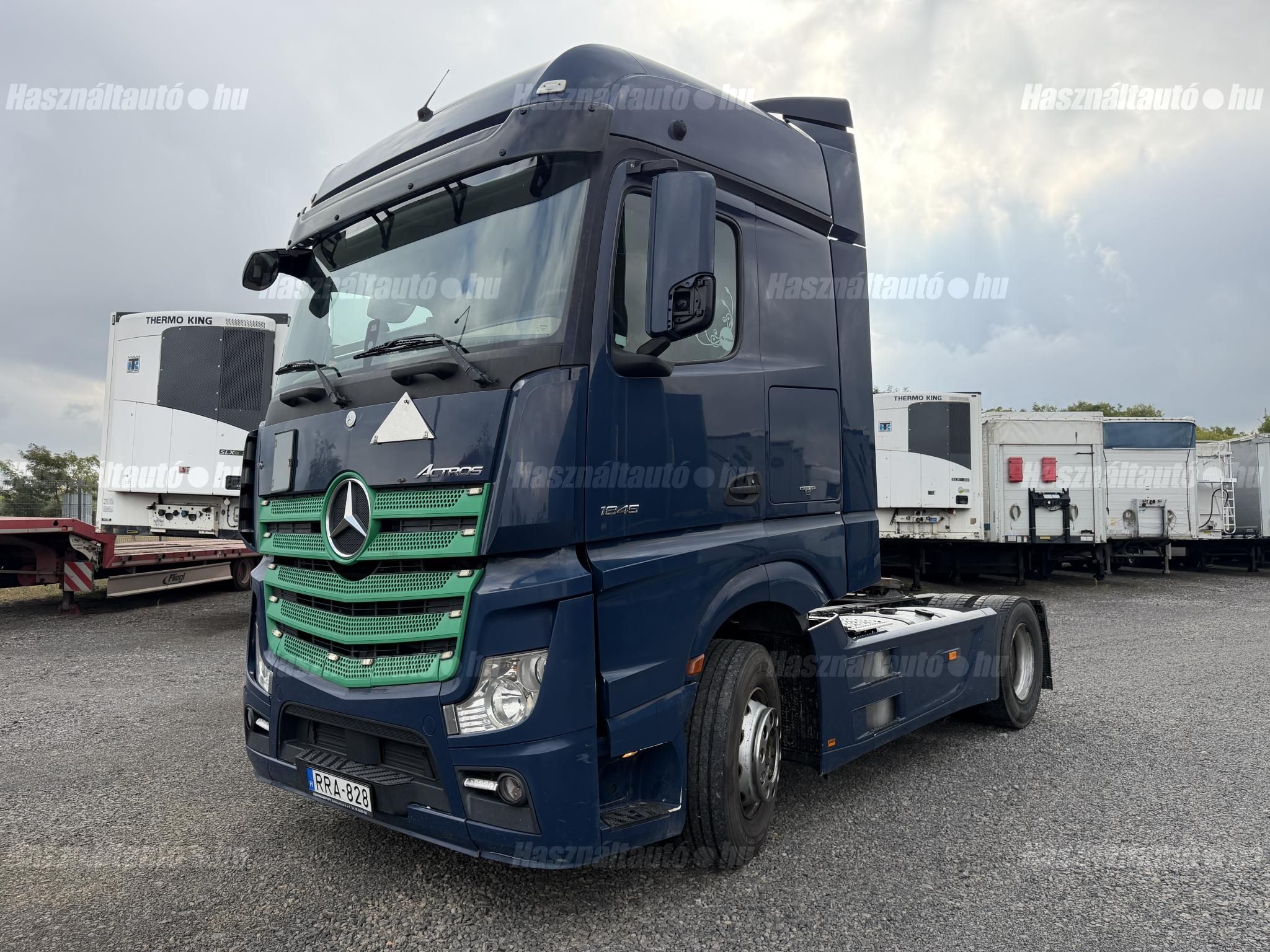 MERCEDES-BENZ 2014/5 - 1