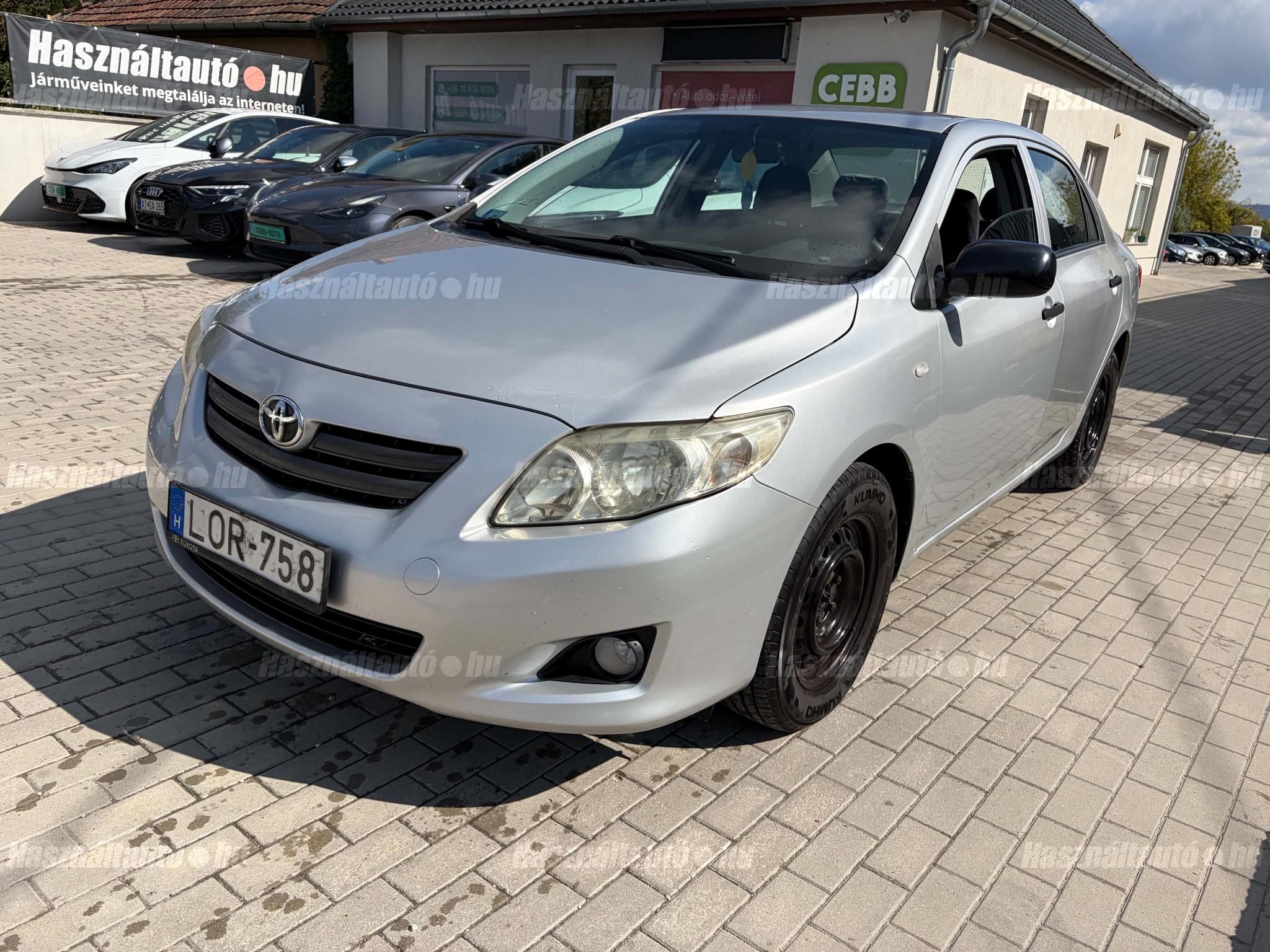 TOYOTA COROLLA 2009/9 - 1