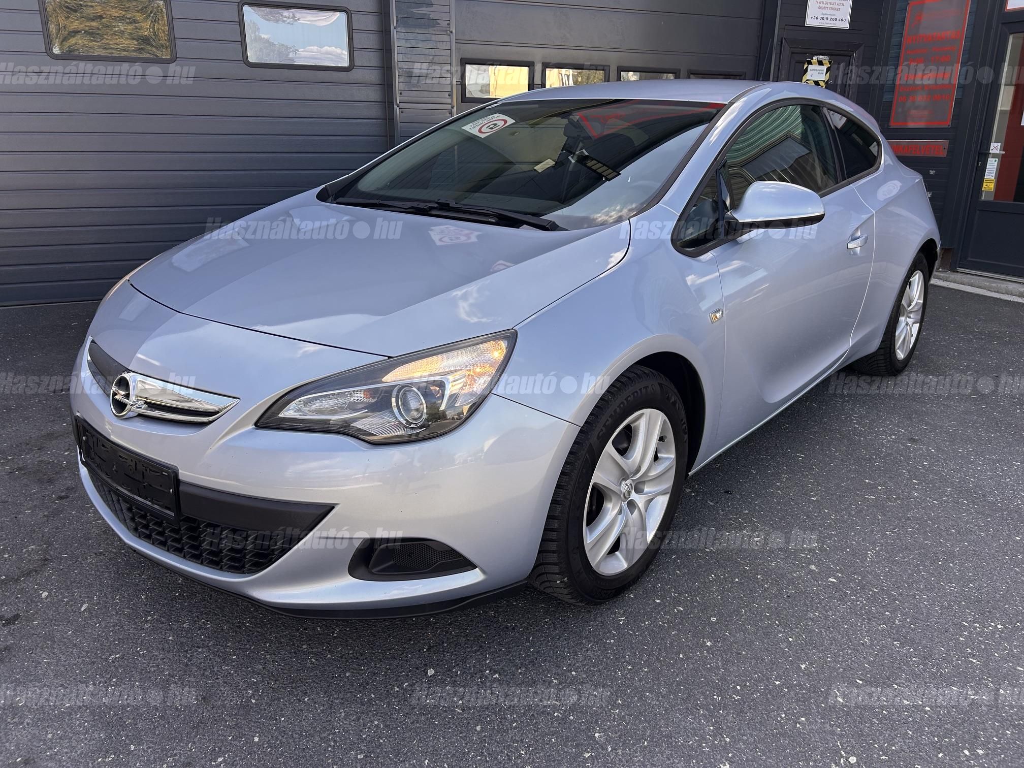OPEL ASTRA J 2015/4 - 1