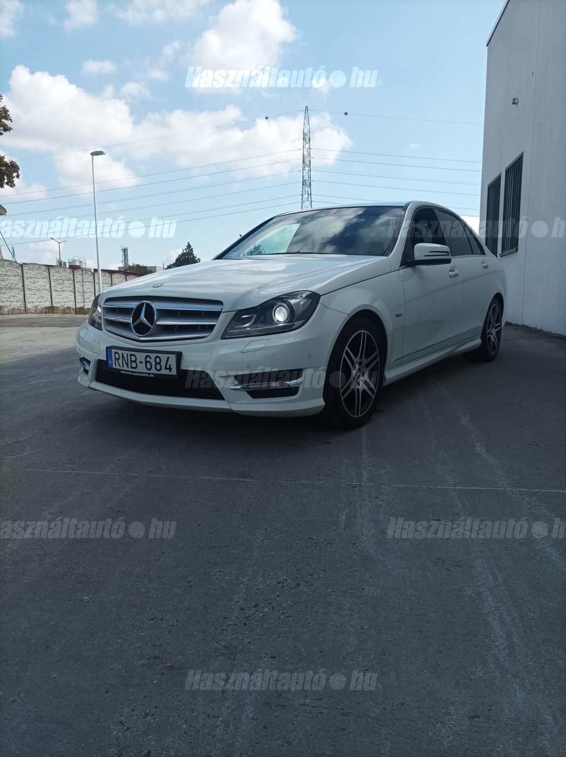 MERCEDES-BENZ C 220 2011/8 - 1