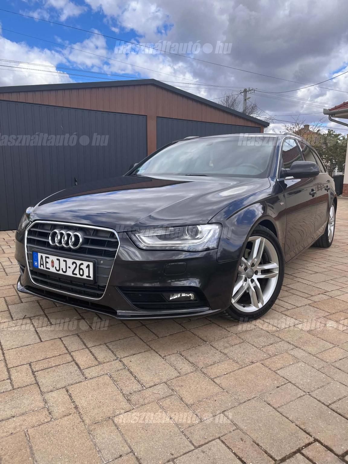 AUDI A4 2014/5 - 1