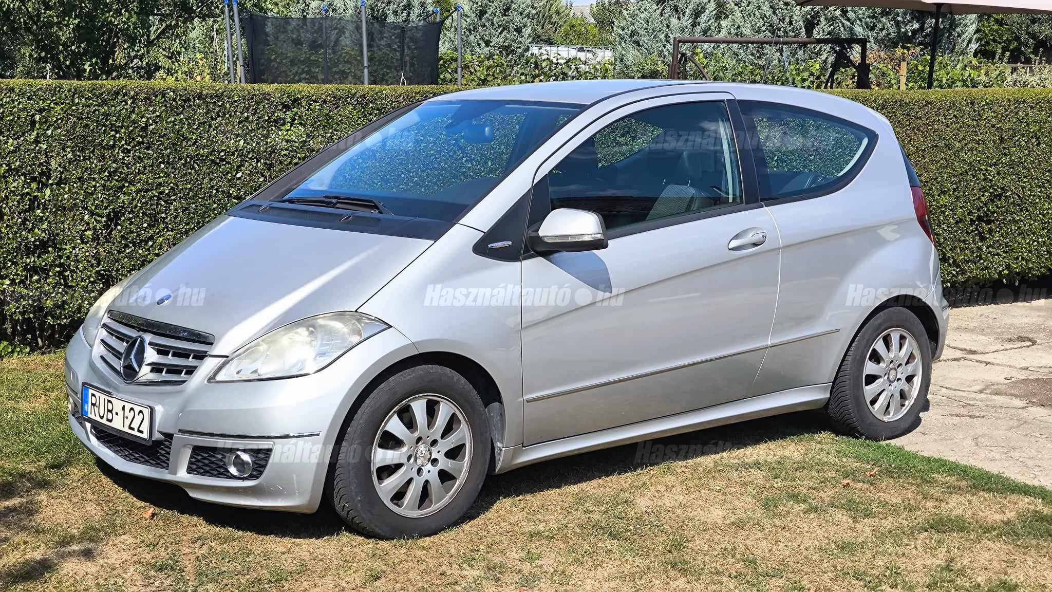 MERCEDES-BENZ A 160 2009/11 - 1