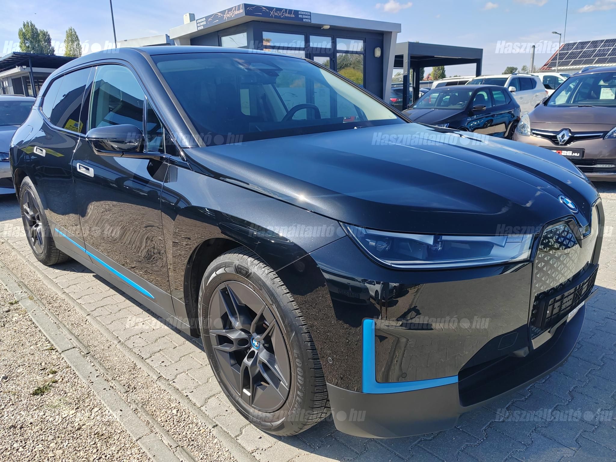 BMW IX 2023 - 1