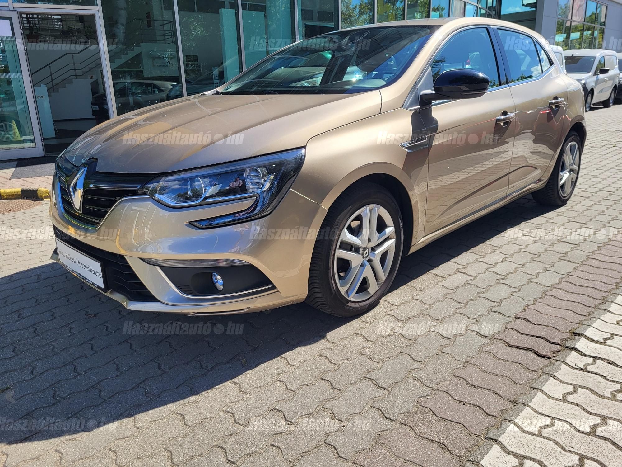 RENAULT MEGANE 2018/8 - 1