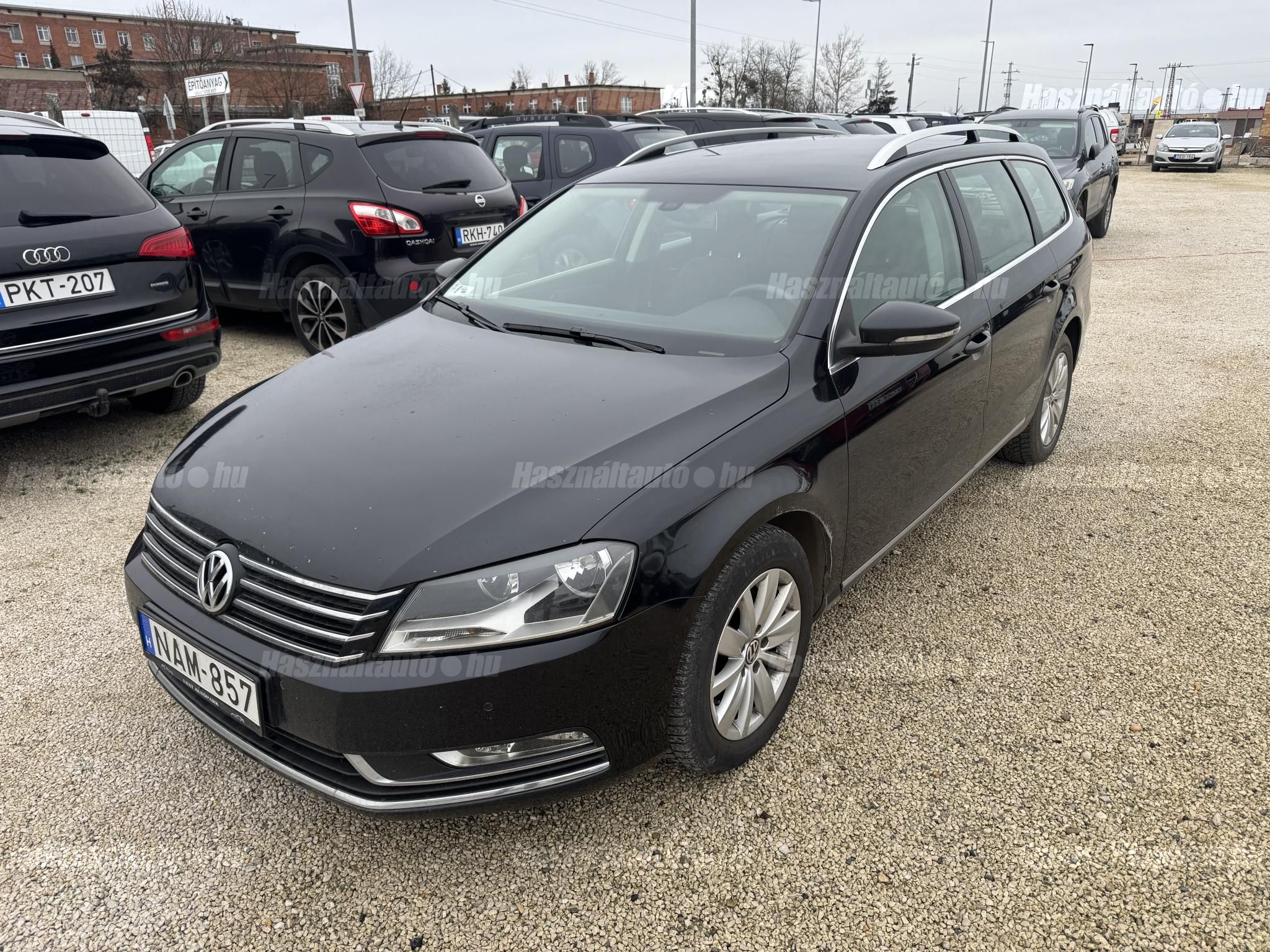 VOLKSWAGEN PASSAT 2012/1 - 1