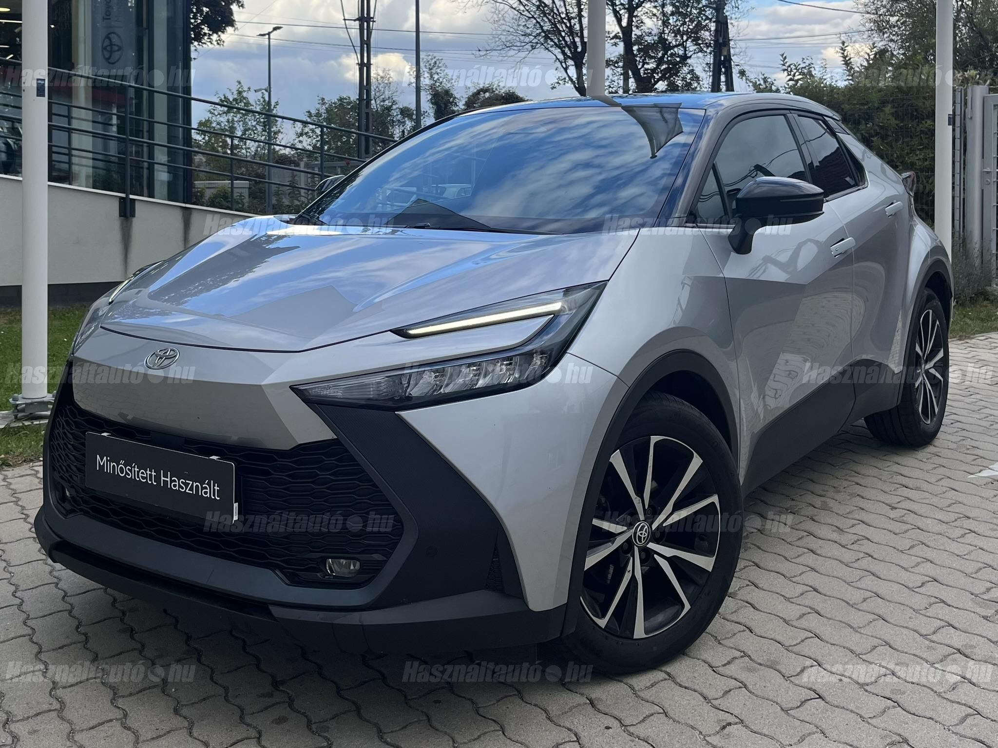 TOYOTA C-HR 2024 - 1
