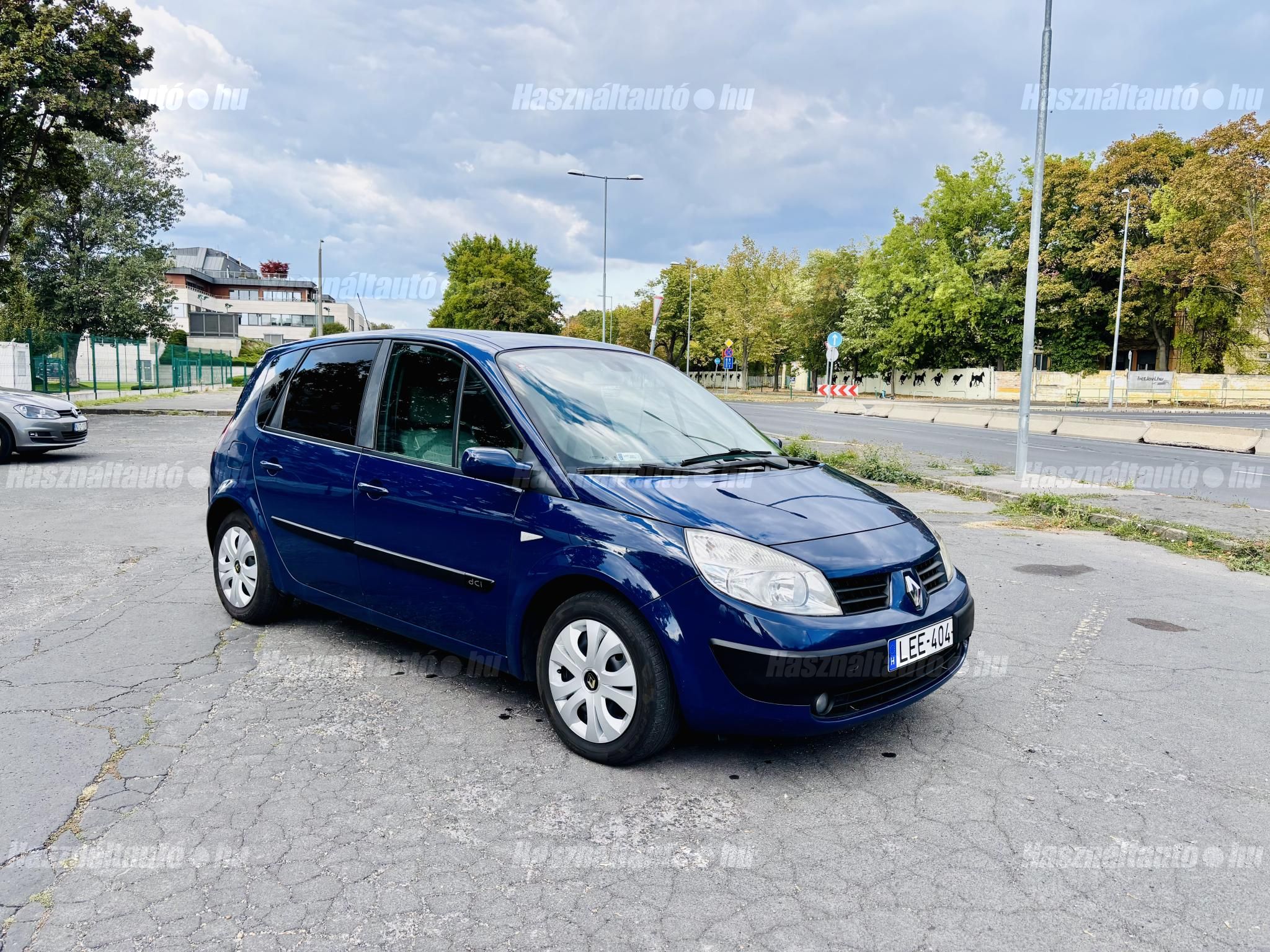 RENAULT MEGANE 2007 - 1