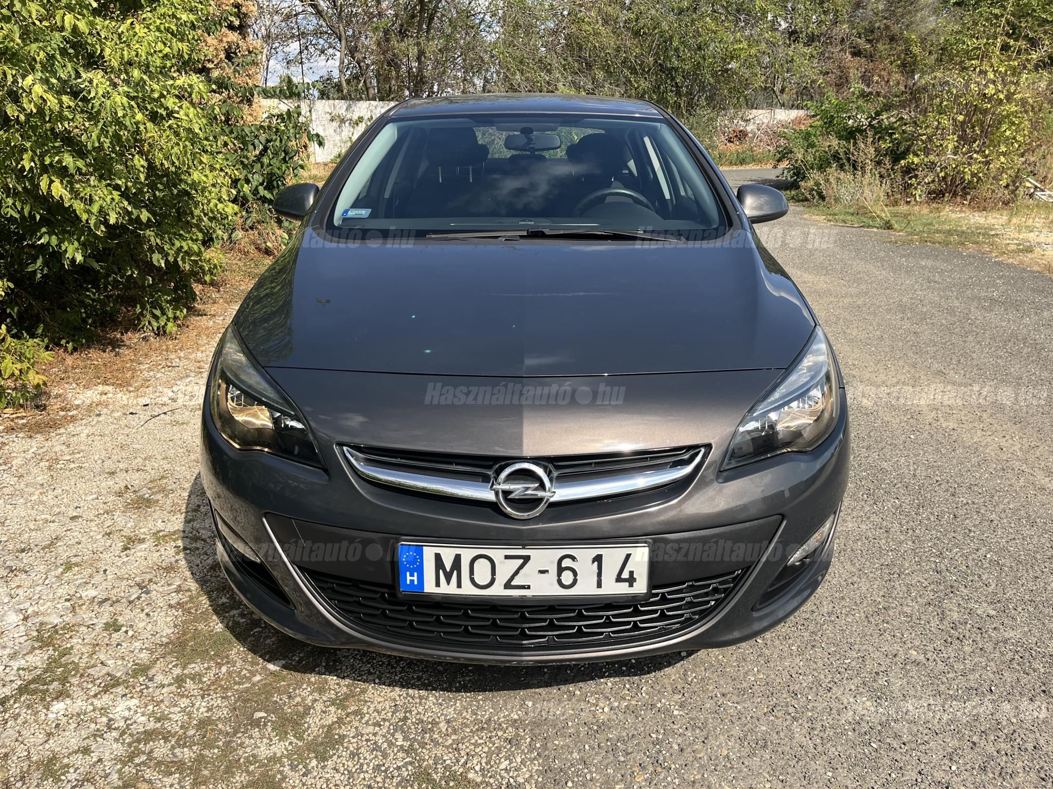 OPEL ASTRA J 2014/3 - 1
