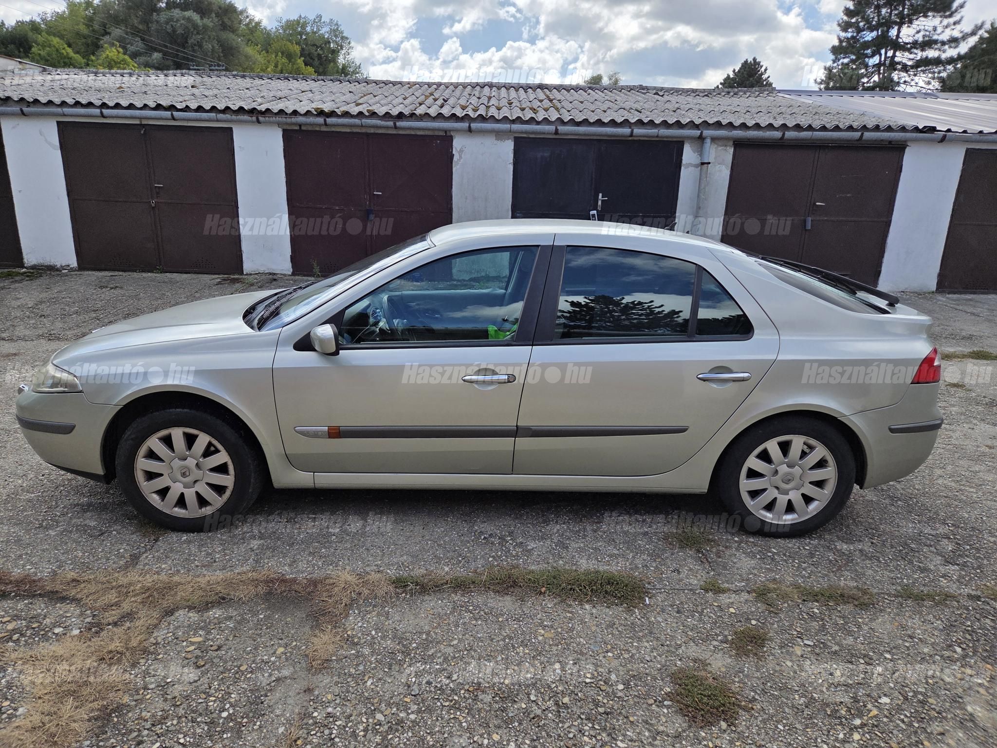 RENAULT LAGUNA 2002/2 - 1