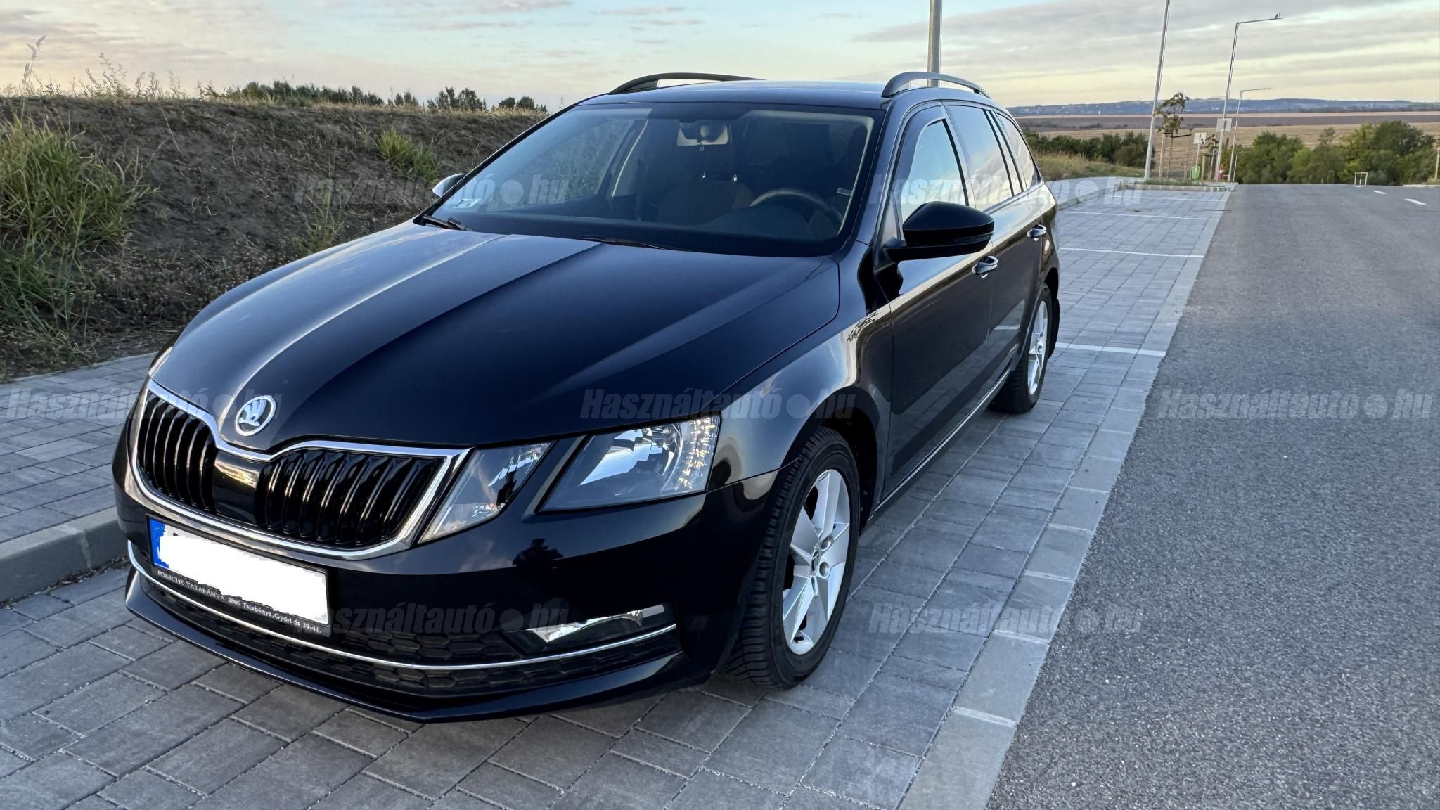 SKODA OCTAVIA 2018/12 - 1