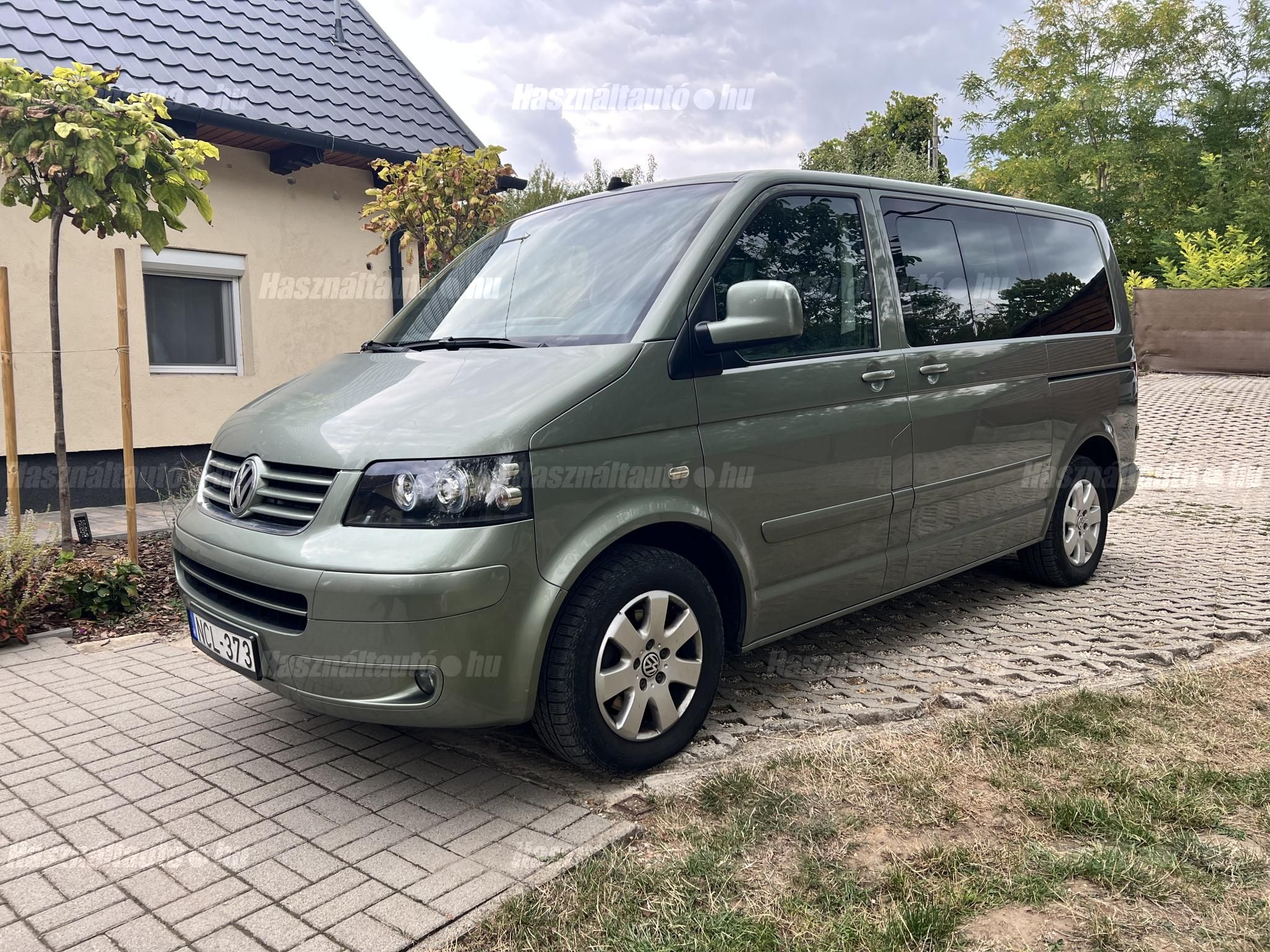 VOLKSWAGEN MULTIVAN 2003/8 - 1