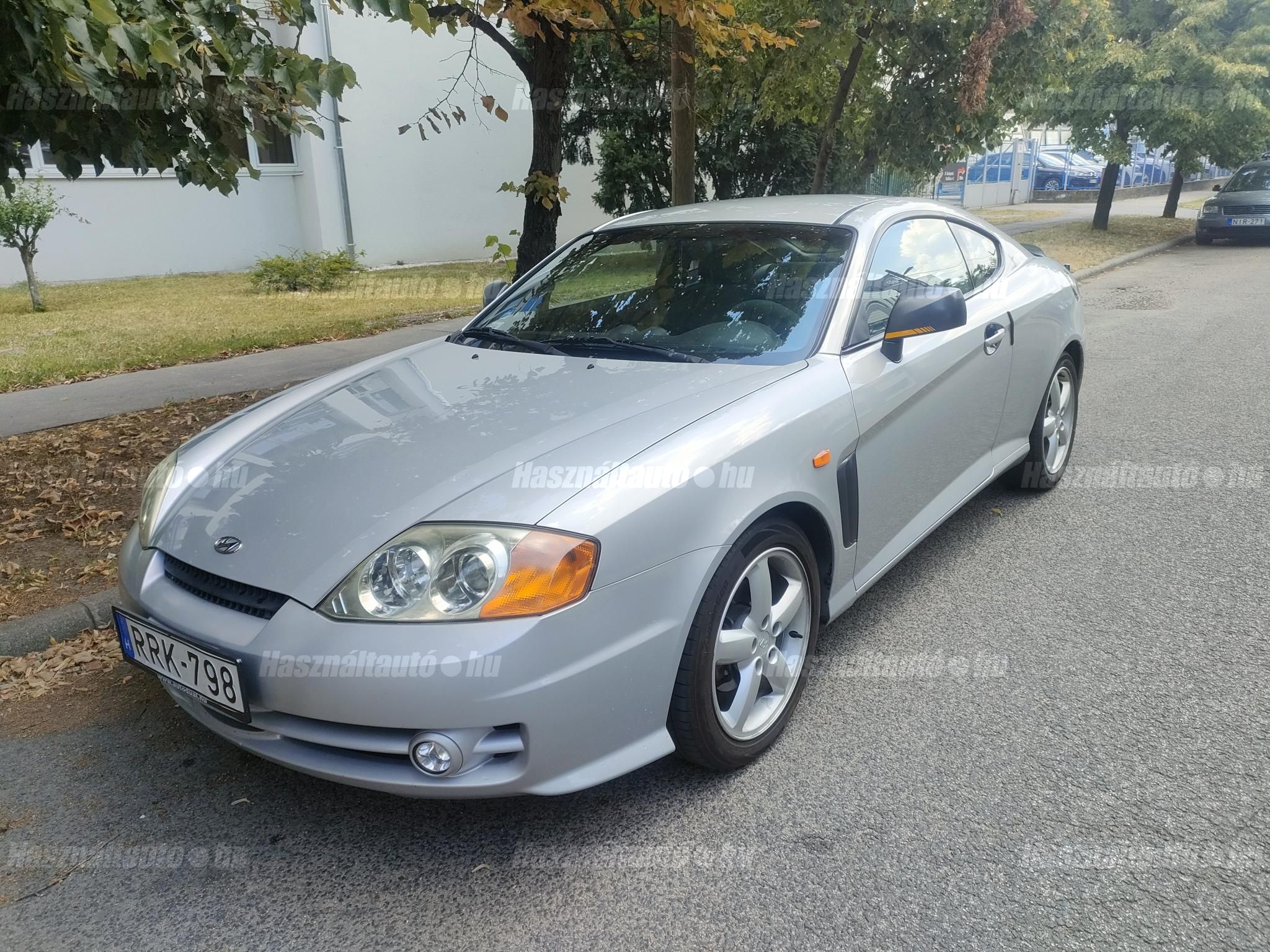 HYUNDAI COUPE 2004/7 - 1