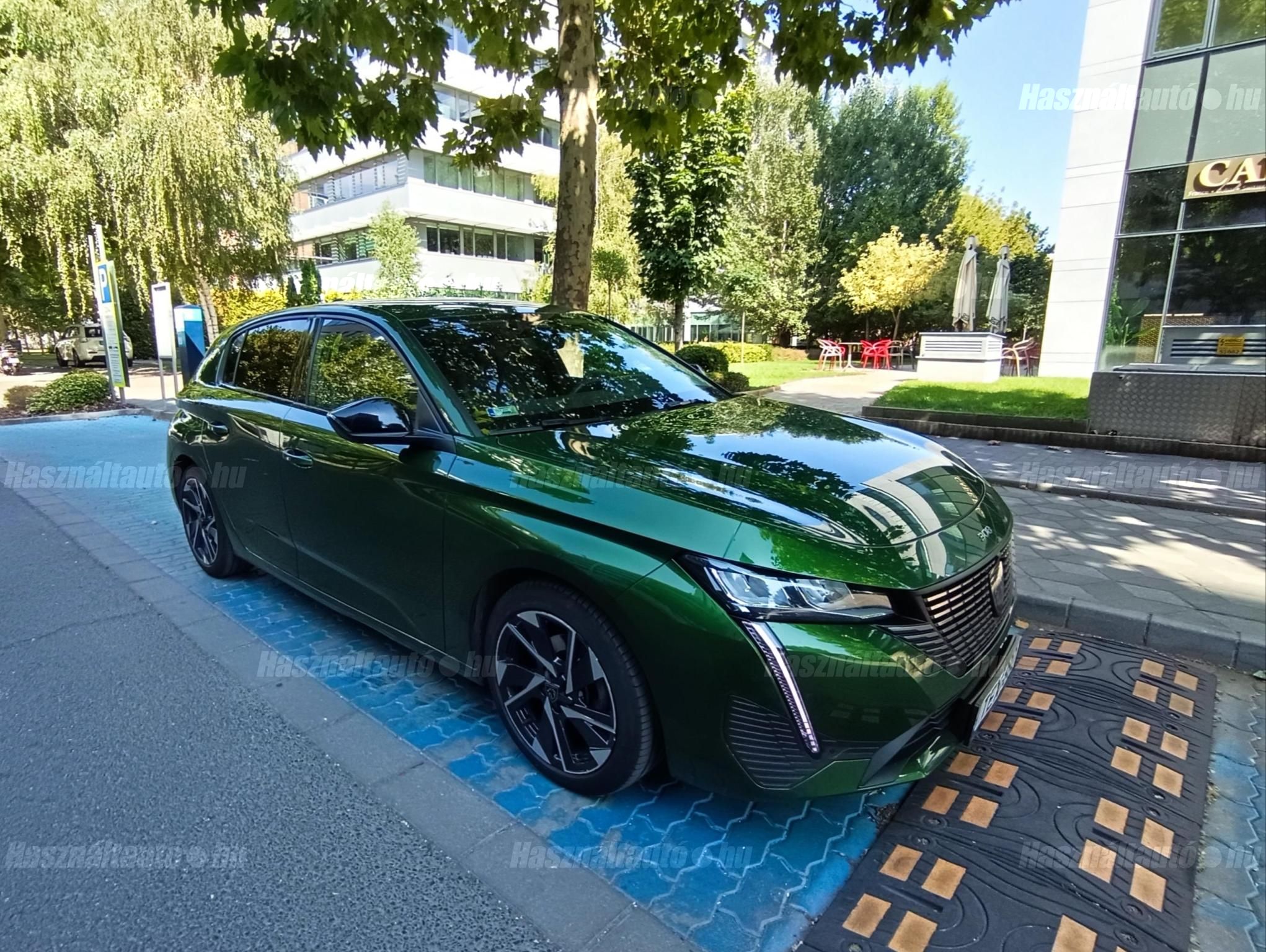 PEUGEOT 308 2022/4 - 1