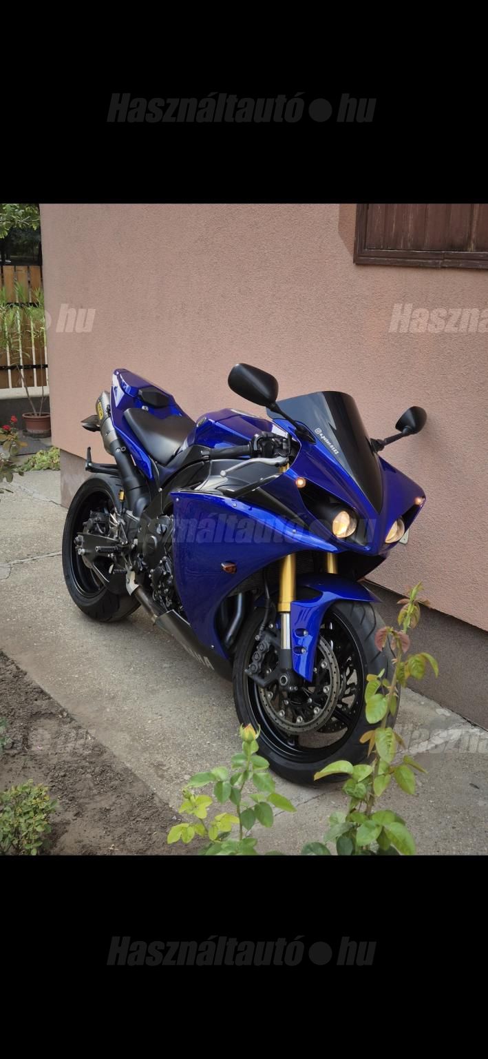YAMAHA YZF R1 2010/2 - 1