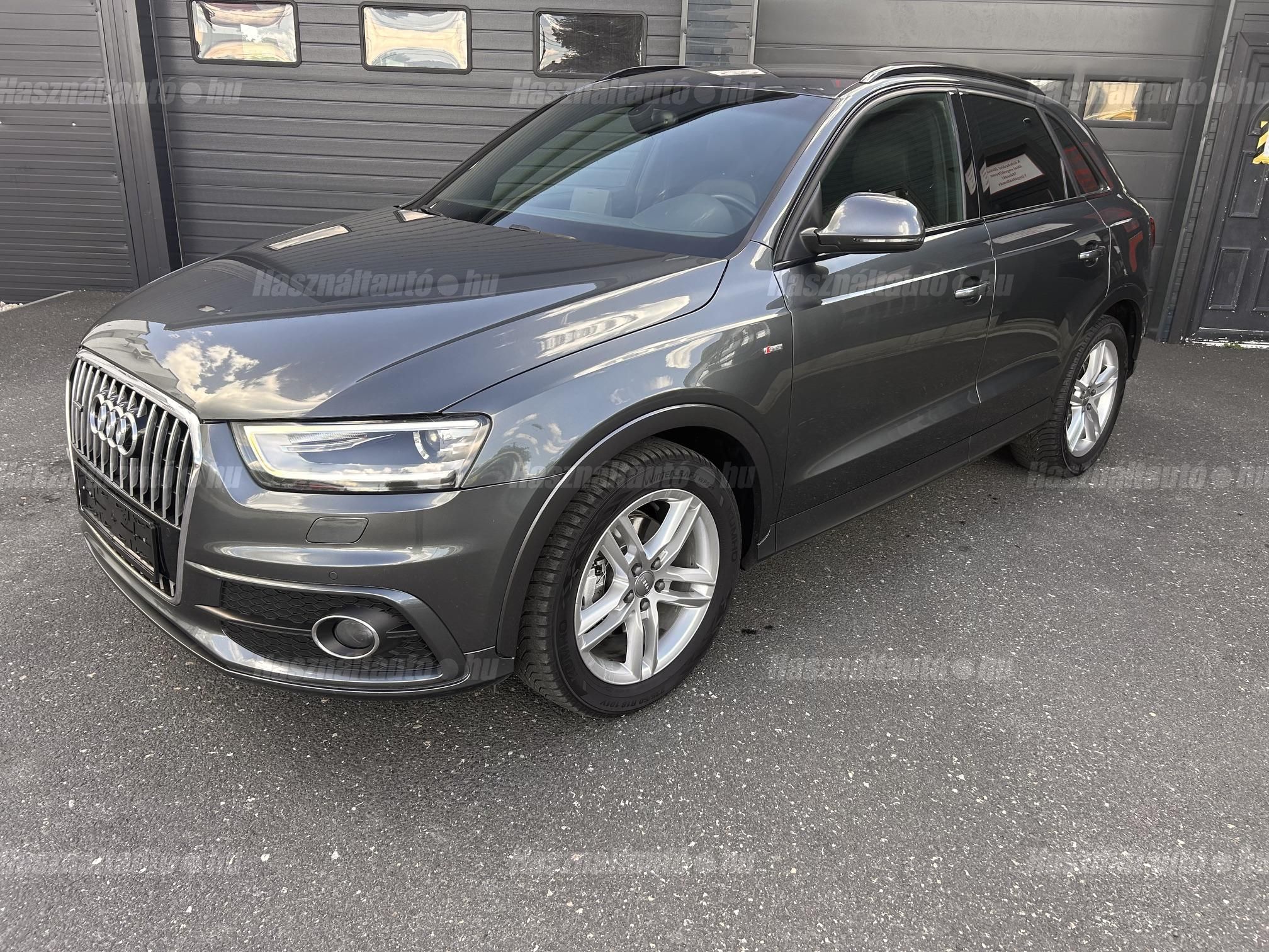 AUDI Q3 2013/10 - 1
