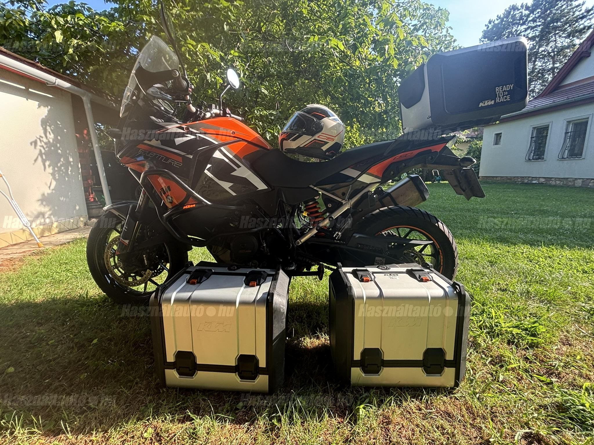 KTM 1050 2016/10 - 1