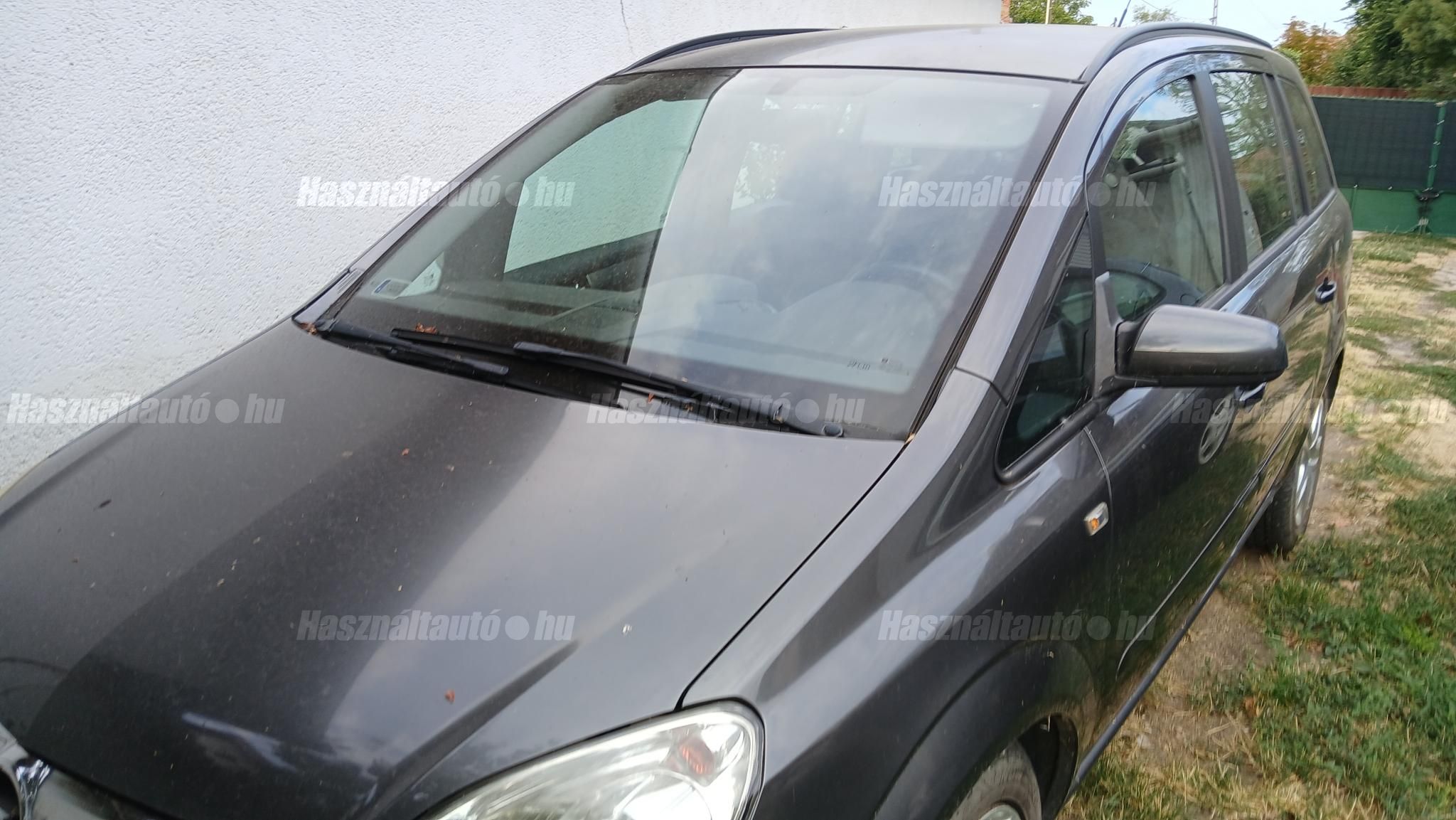 OPEL ZAFIRA B 2009/7 - 1