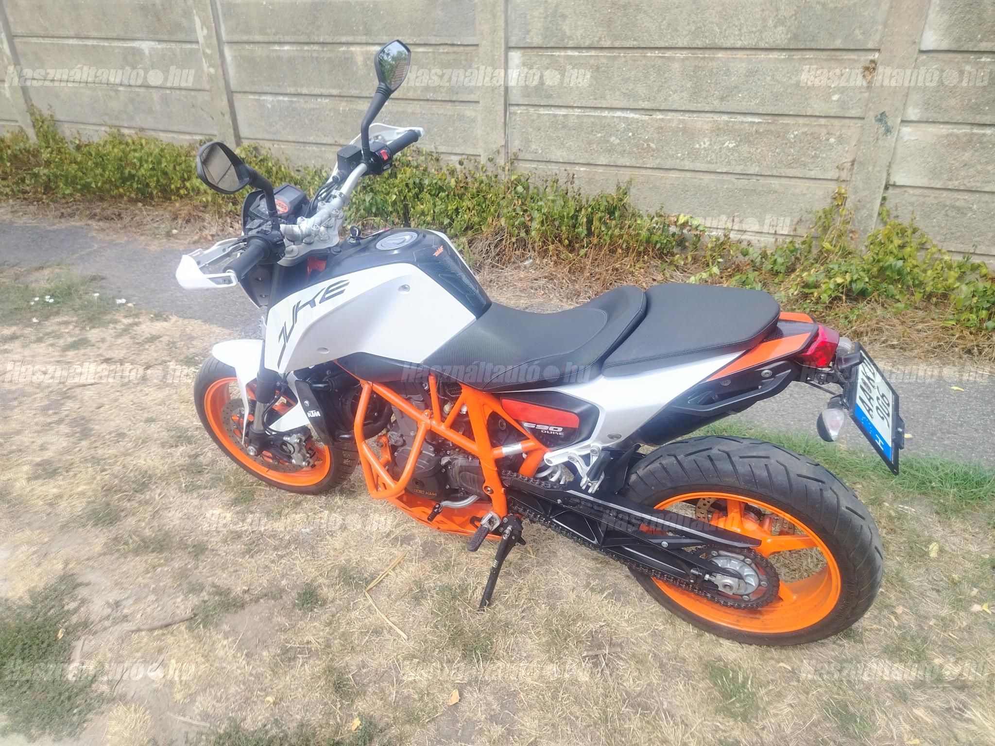 KTM 690 DUKE 2015/3 - 1