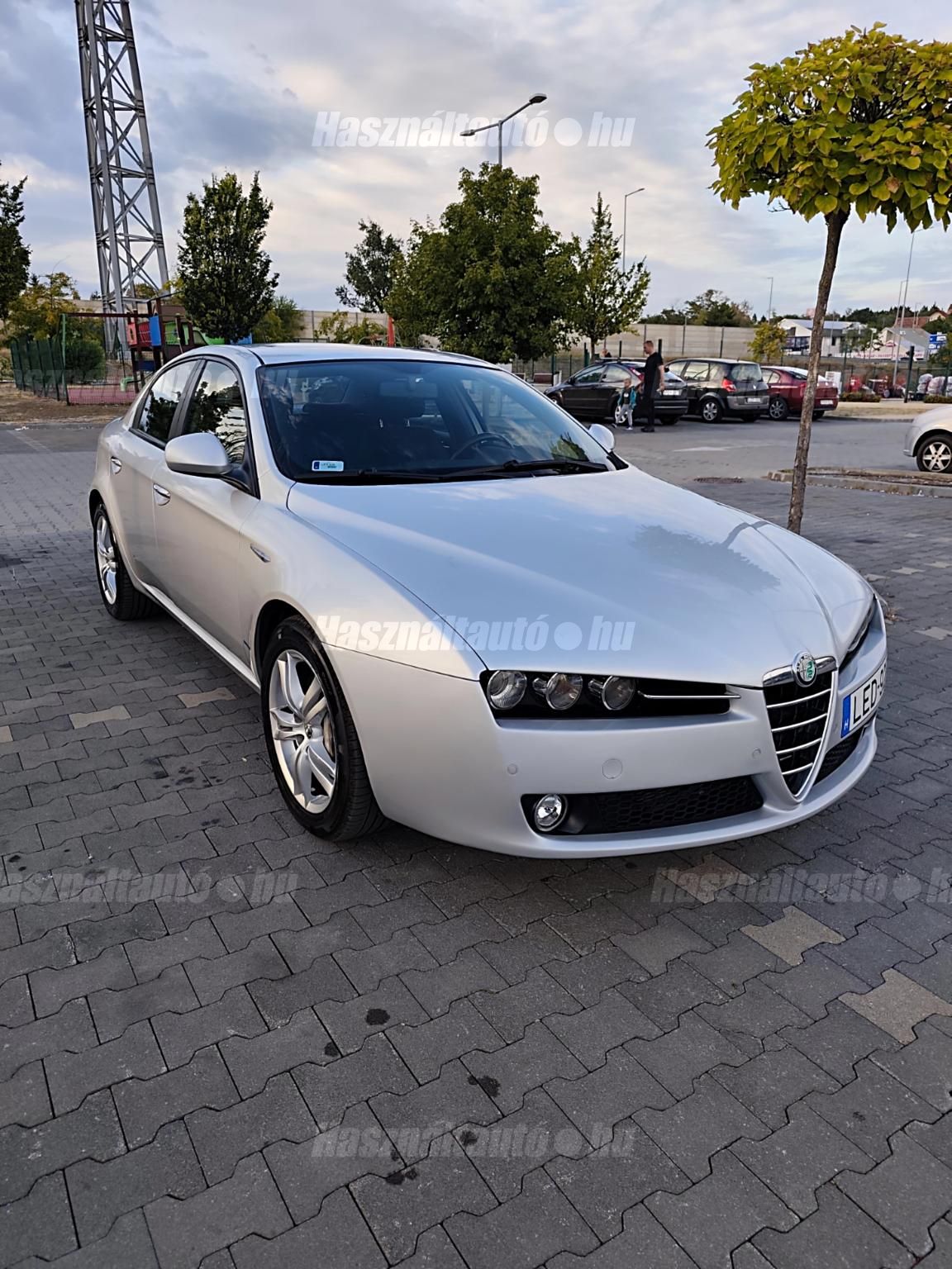 ALFA ROMEO 159 2008/8 - 1