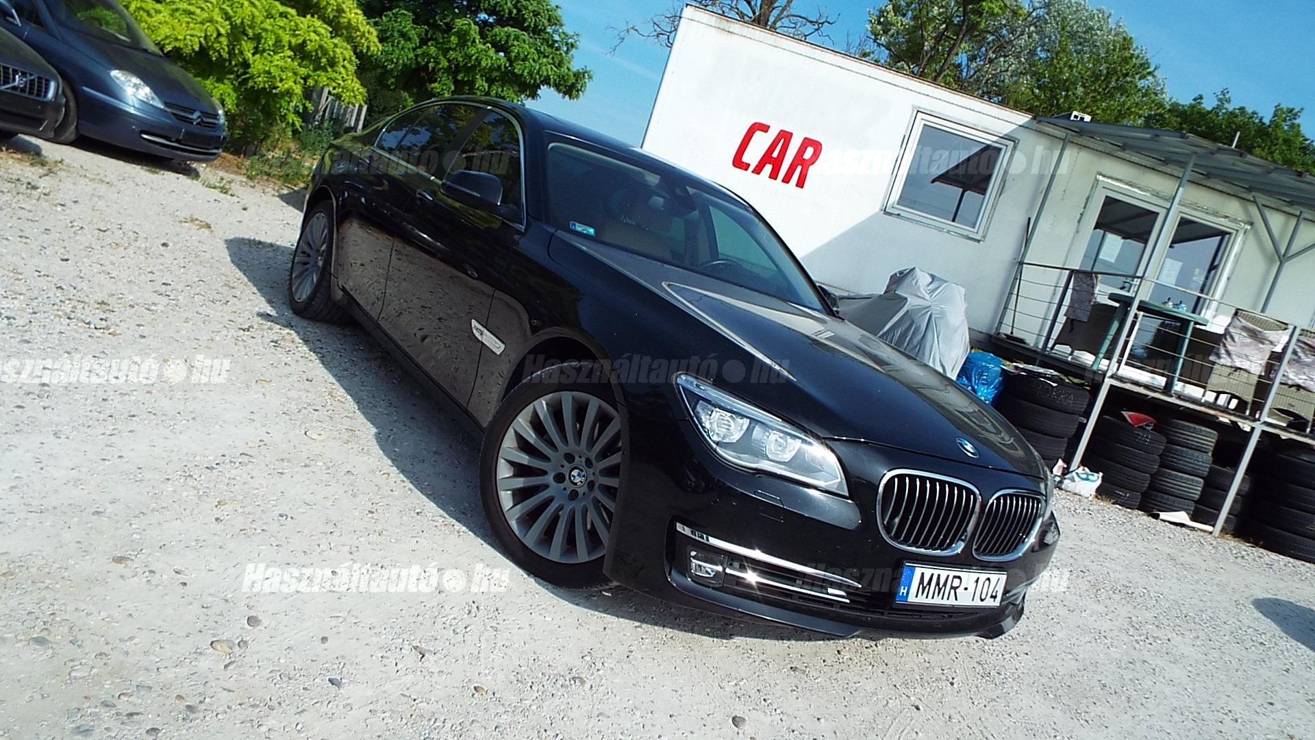 BMW 730 2013/12 - 1